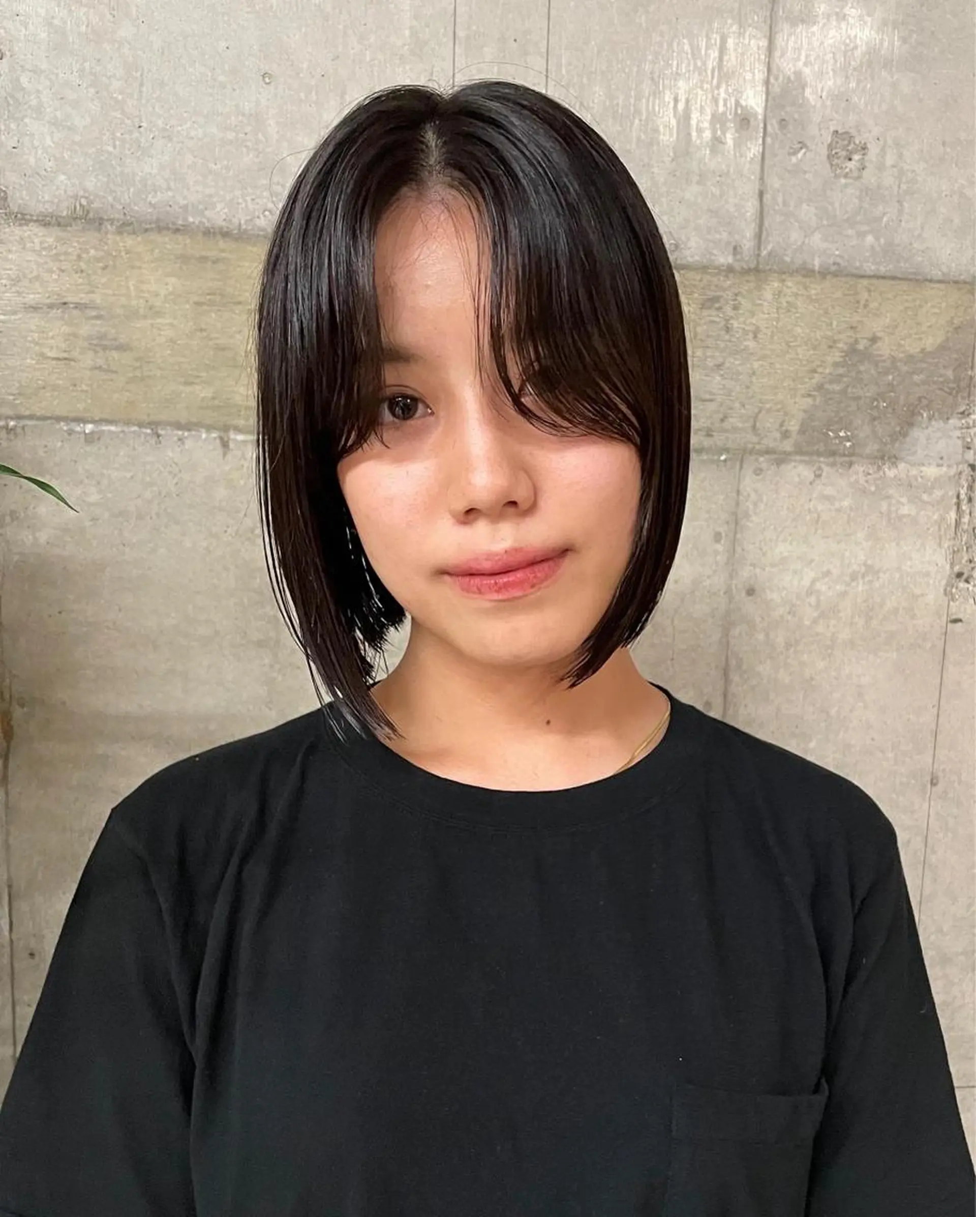 ミディアム wewe: momoeのヘアスタイル