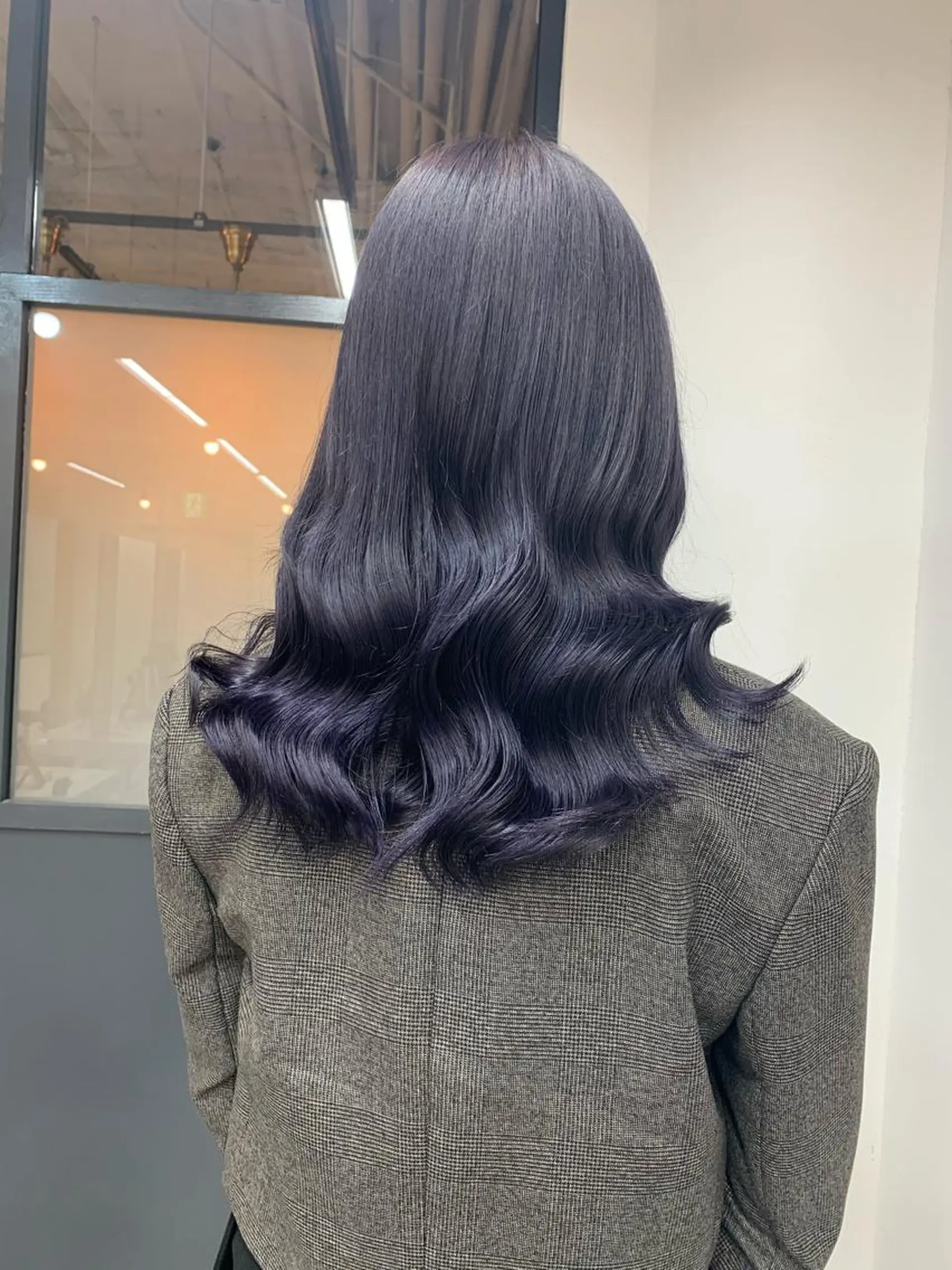 セミロング 韓国風ヘア ヘアカラー トリートメント 🌸MAYU🌸 ハイトーン➕レイヤーのヘアスタイル