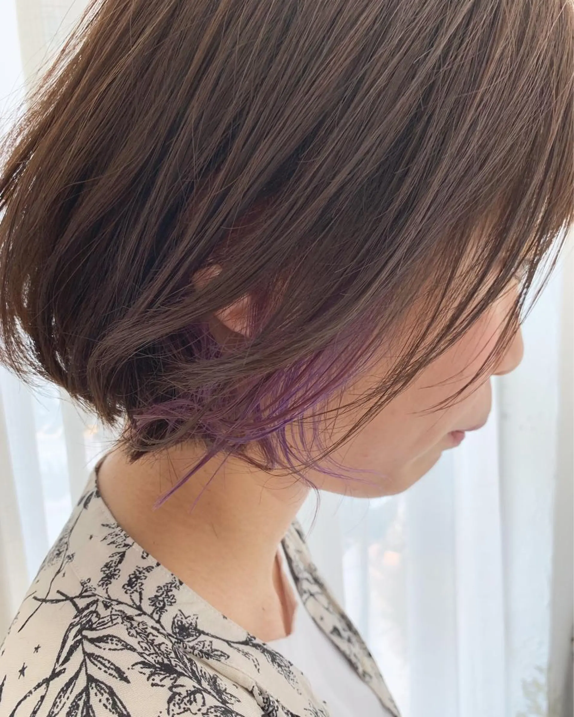 ミディアム カラー fio マナミのヘアスタイル