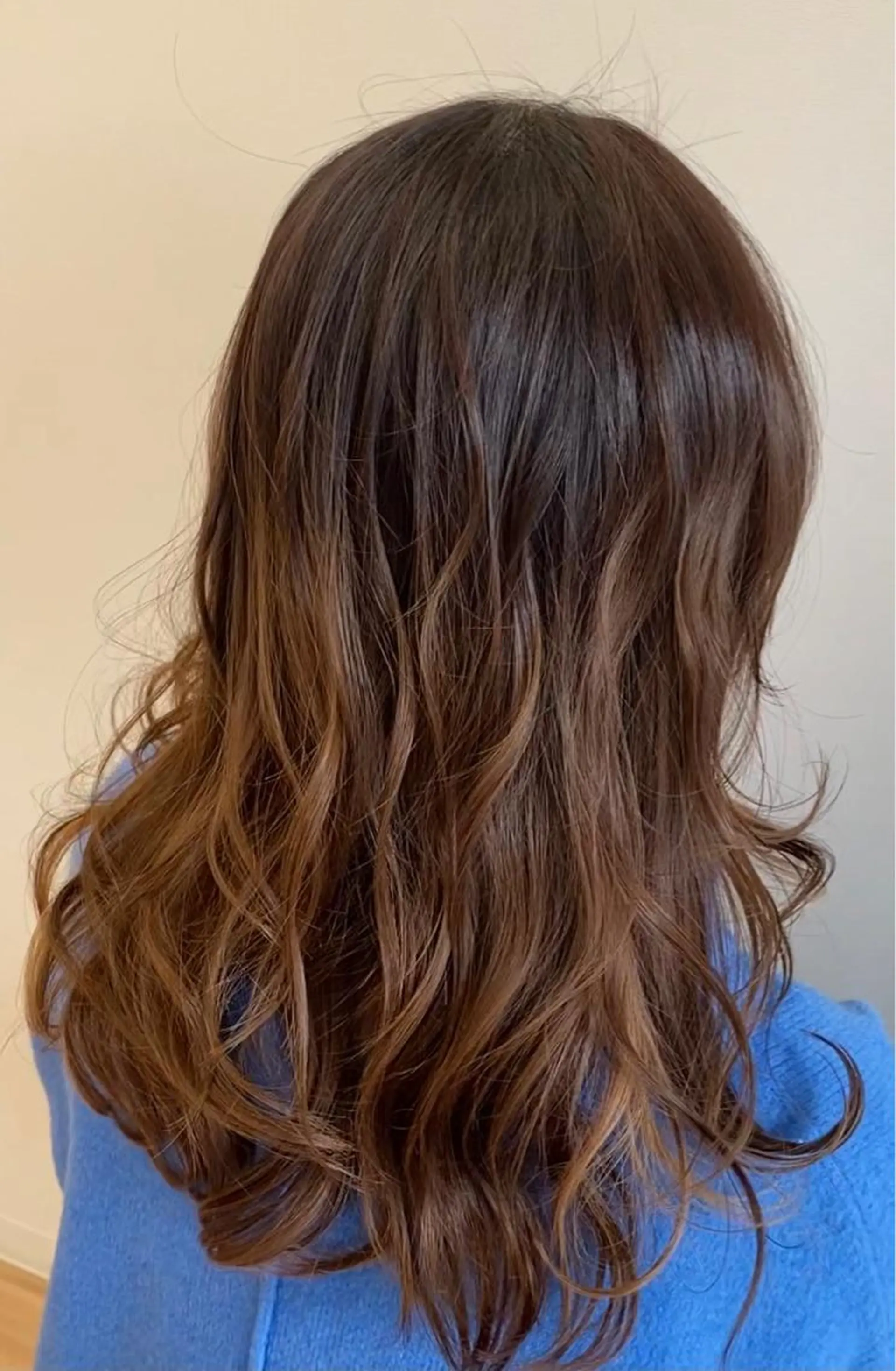 ロング カラー パーマ 古川 琴美のヘアスタイル