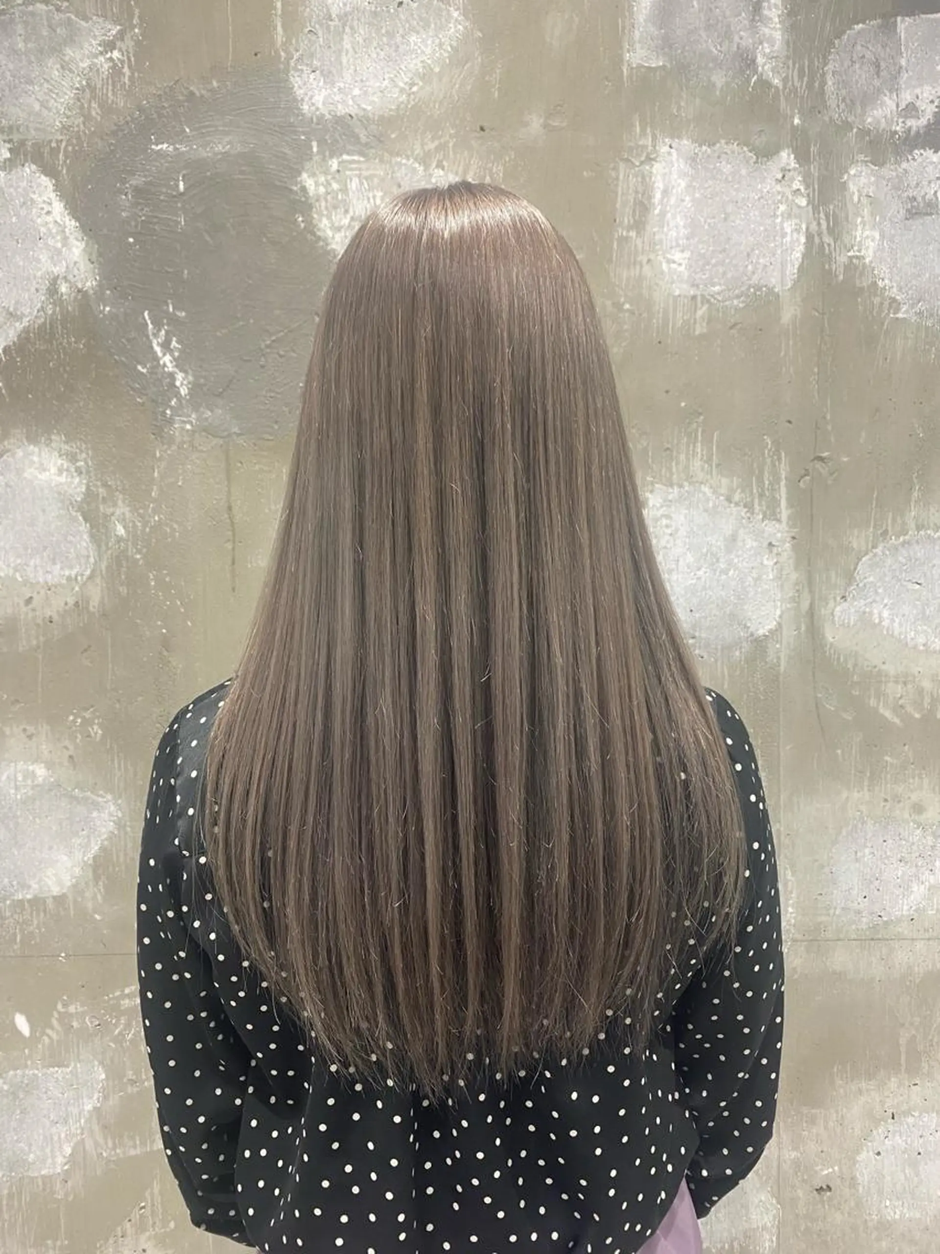 ミディアム カット ヘアカラー トリートメント Kro/ダブルカラー /ハイトーン/千葉駅のヘアスタイル