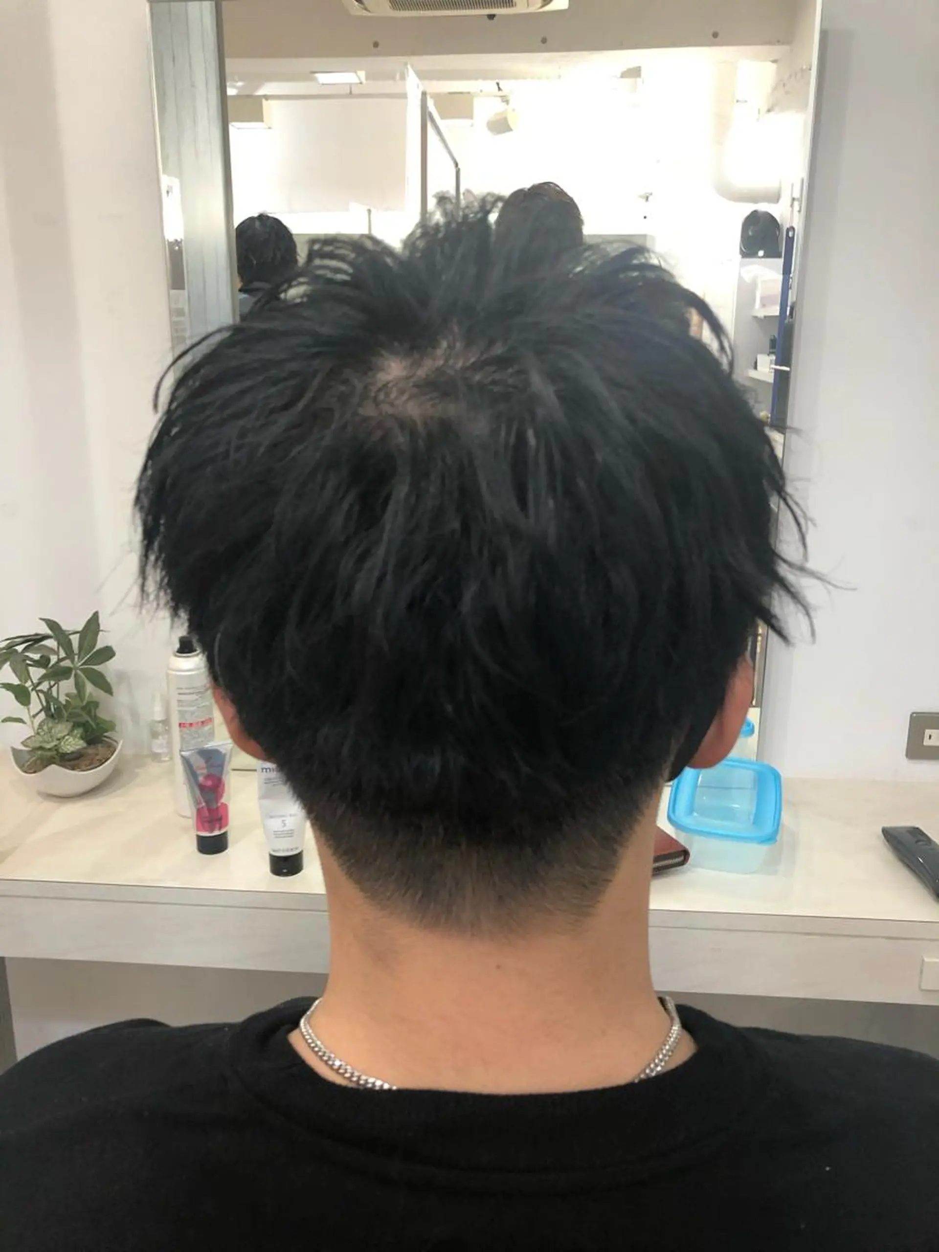 ショート パーマ メンズ 髪質改善× 白髪ぼかし溝江のヘアスタイル