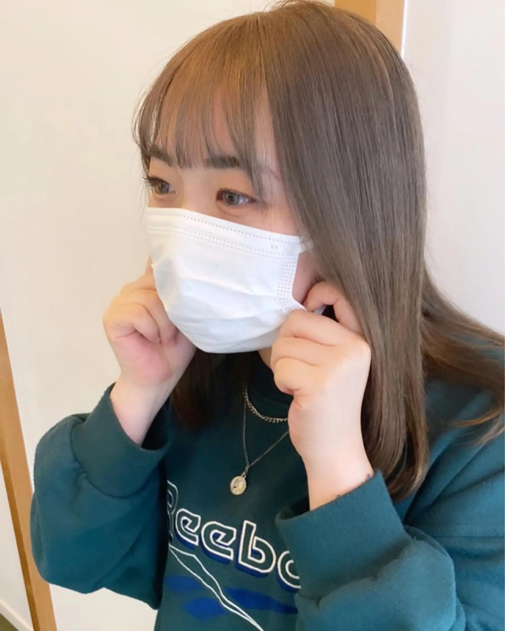 セミロング レイヤー・ハッシュ ・ウルフカット/川崎のヘアスタイル