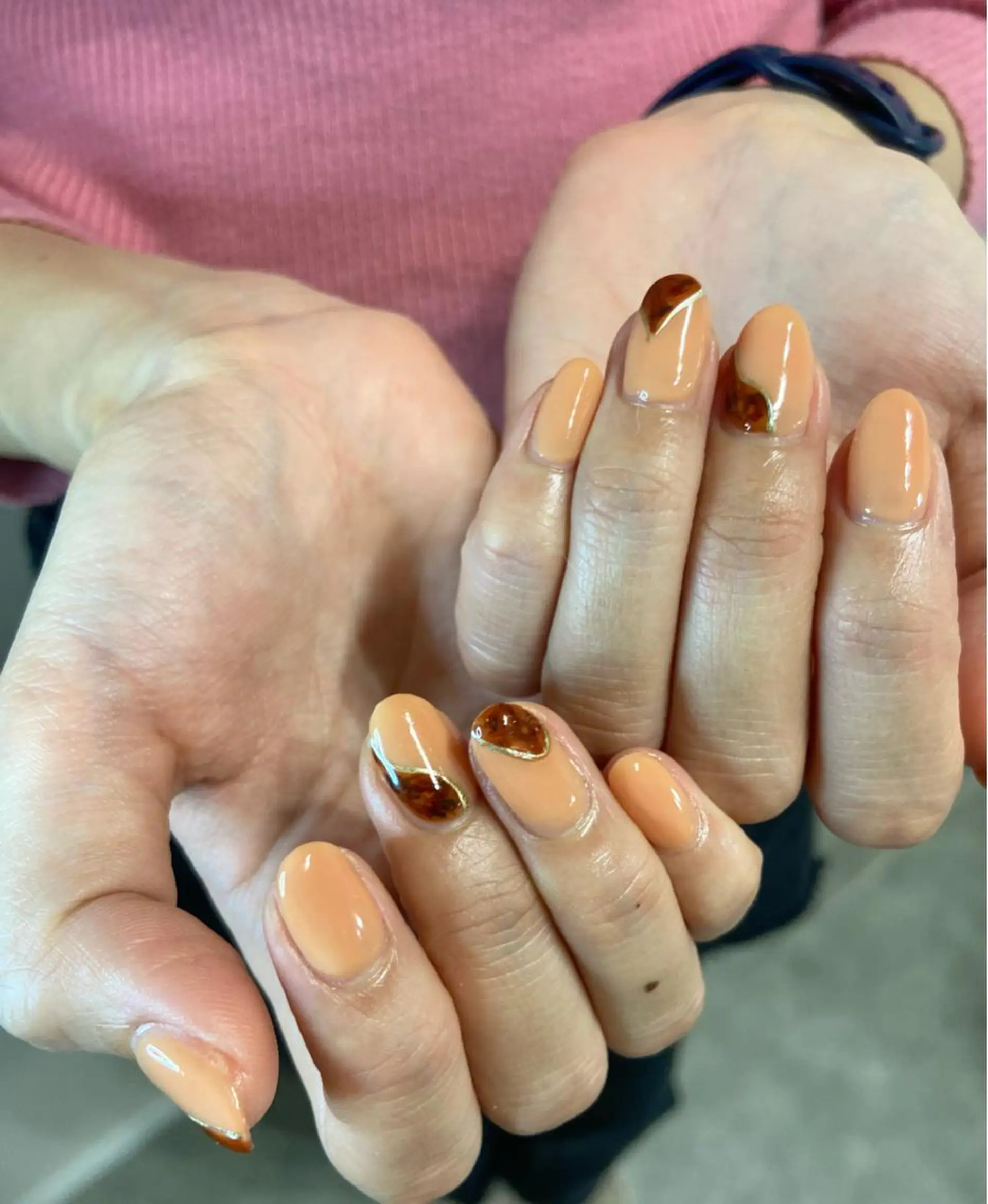 ネイル べっ甲ネイル オレンジ salon de oct.のネイルデザイン