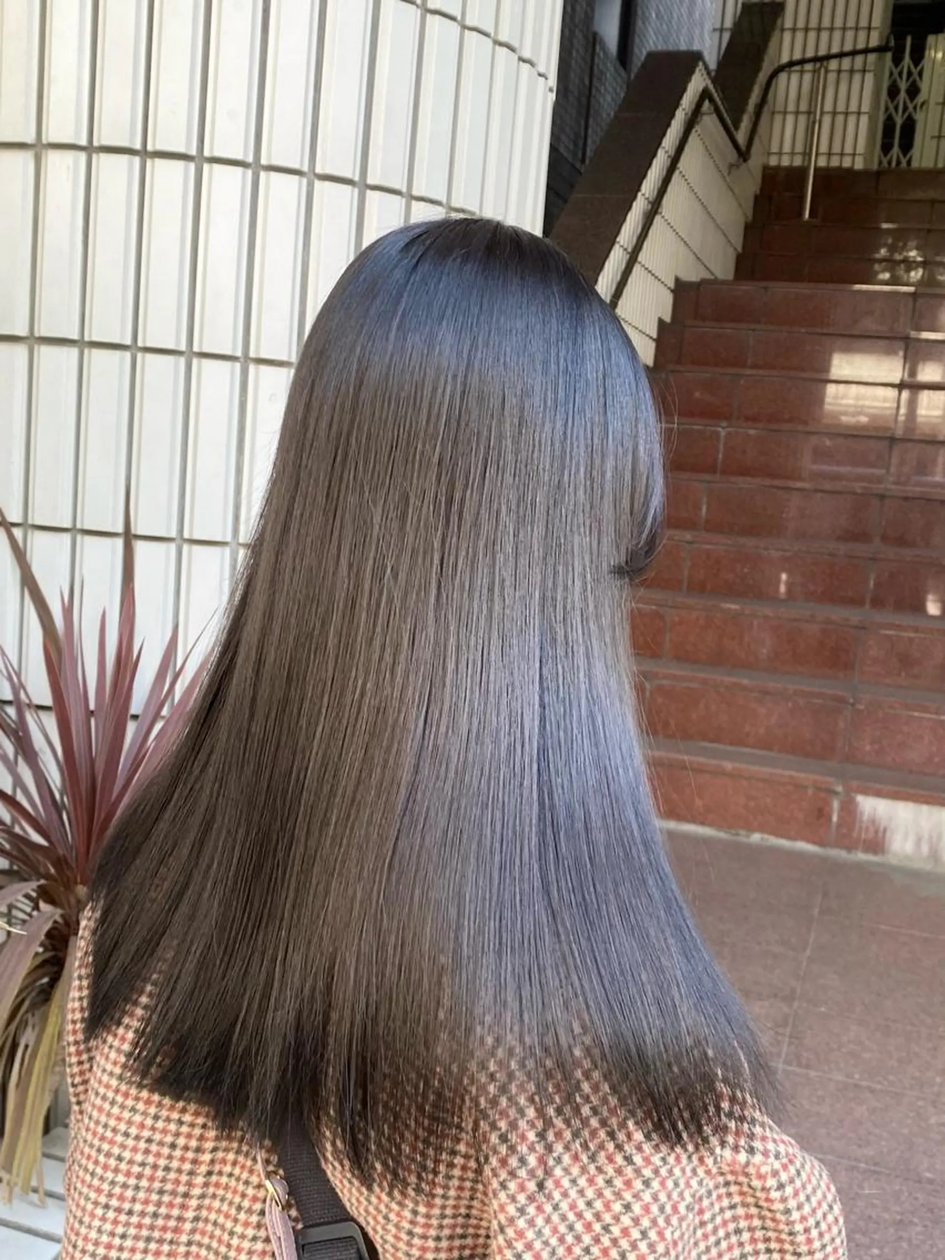 ロング カラー 黒髪 透明感カラー 雰囲気引き出す ✨大人レディのヘアスタイル