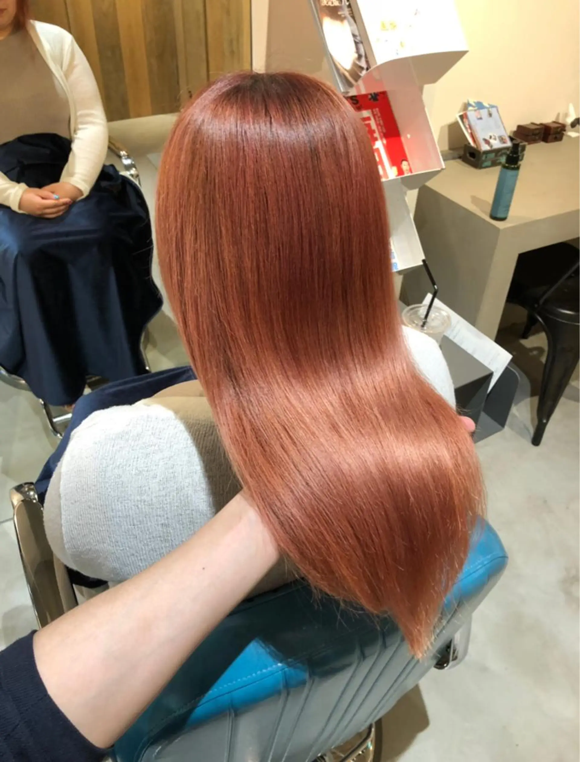 セミロング 佐藤 宏樹のヘアスタイル