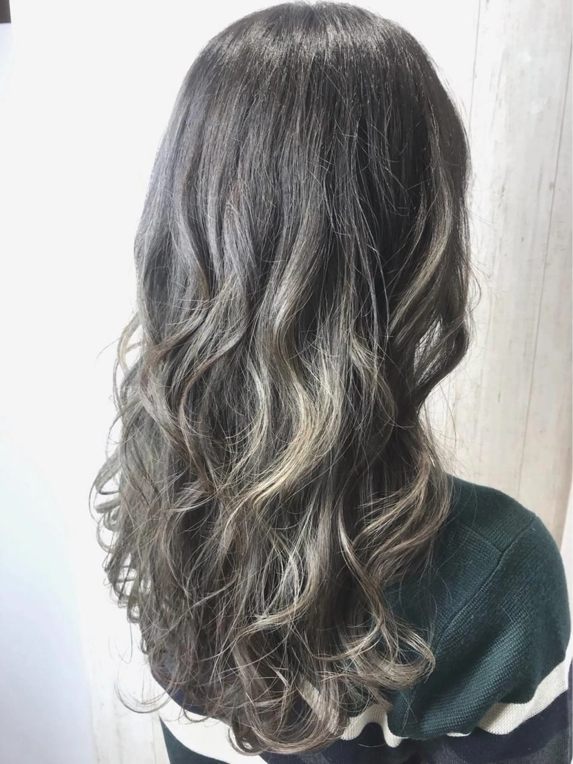 ロング 🎊ルービック 京橋店💛のヘアスタイル