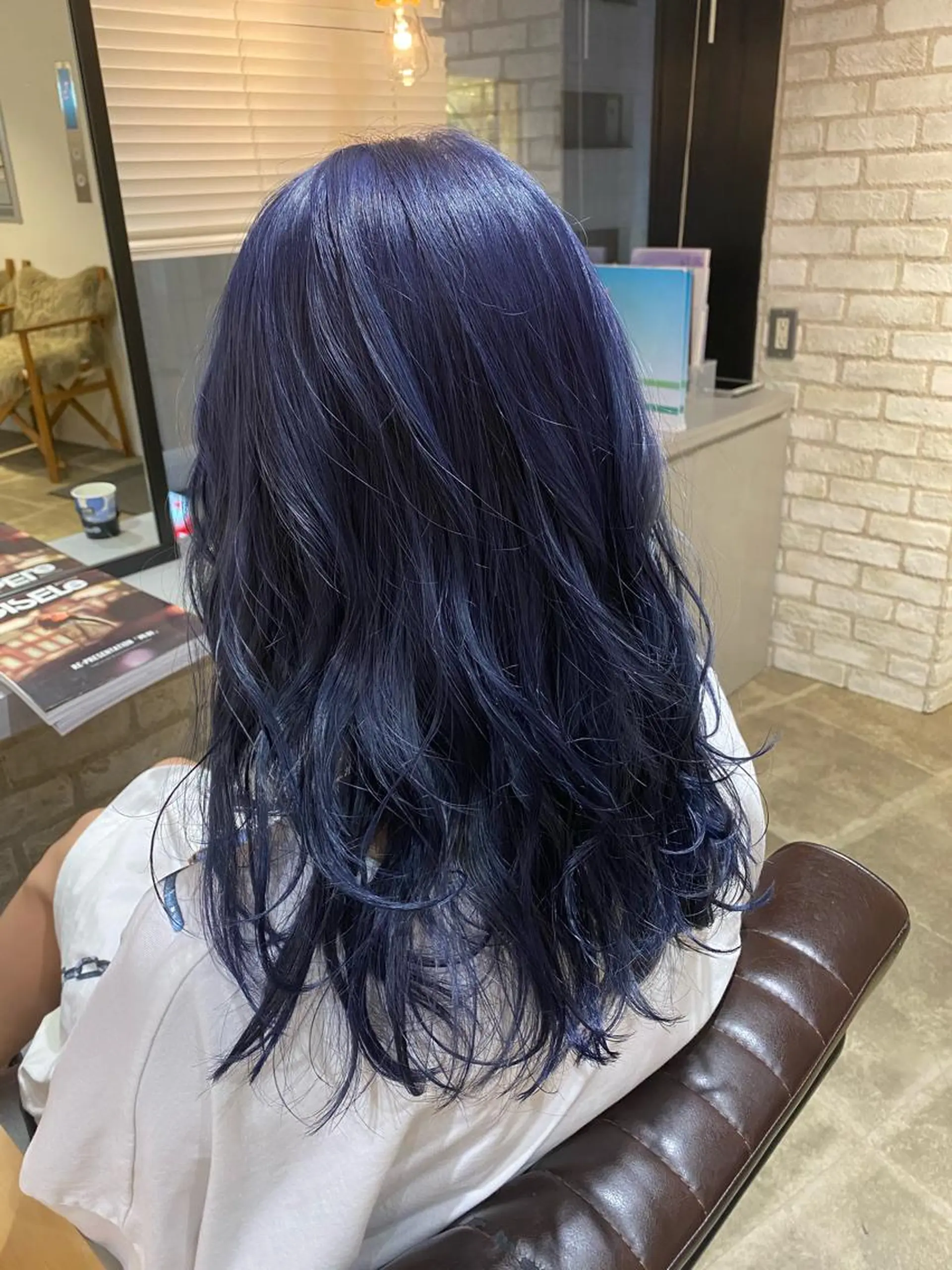 セミロング ヘアカラー kawabe maikoのヘアスタイル