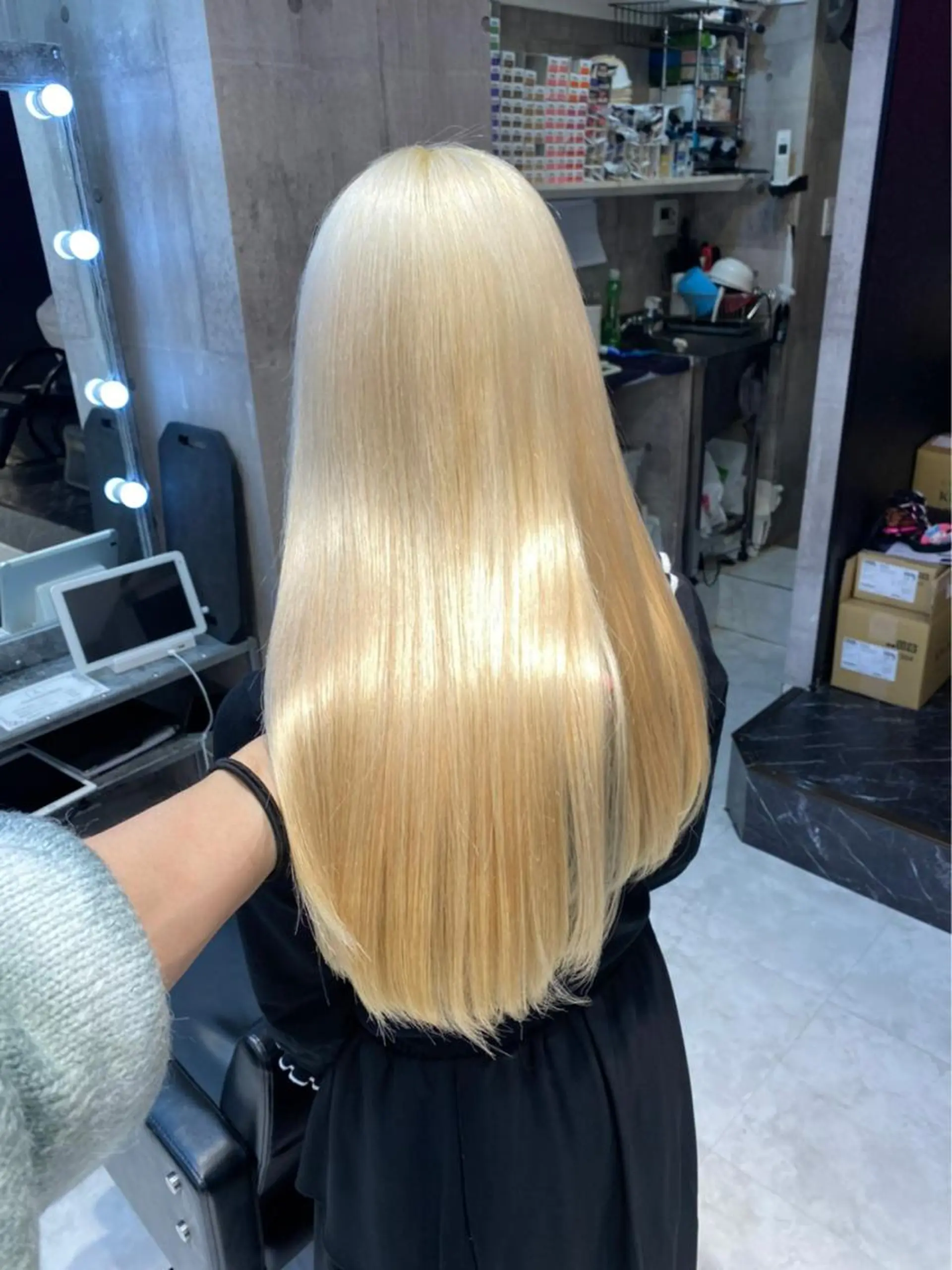 ロング カラー パーマ ヘアアレンジ メンズ キッズ ネイル マツエク・マツパ アイブロウ カット トリートメント 🐺ウルフ×ハイトー ン🖤Yukinoのヘアスタイル