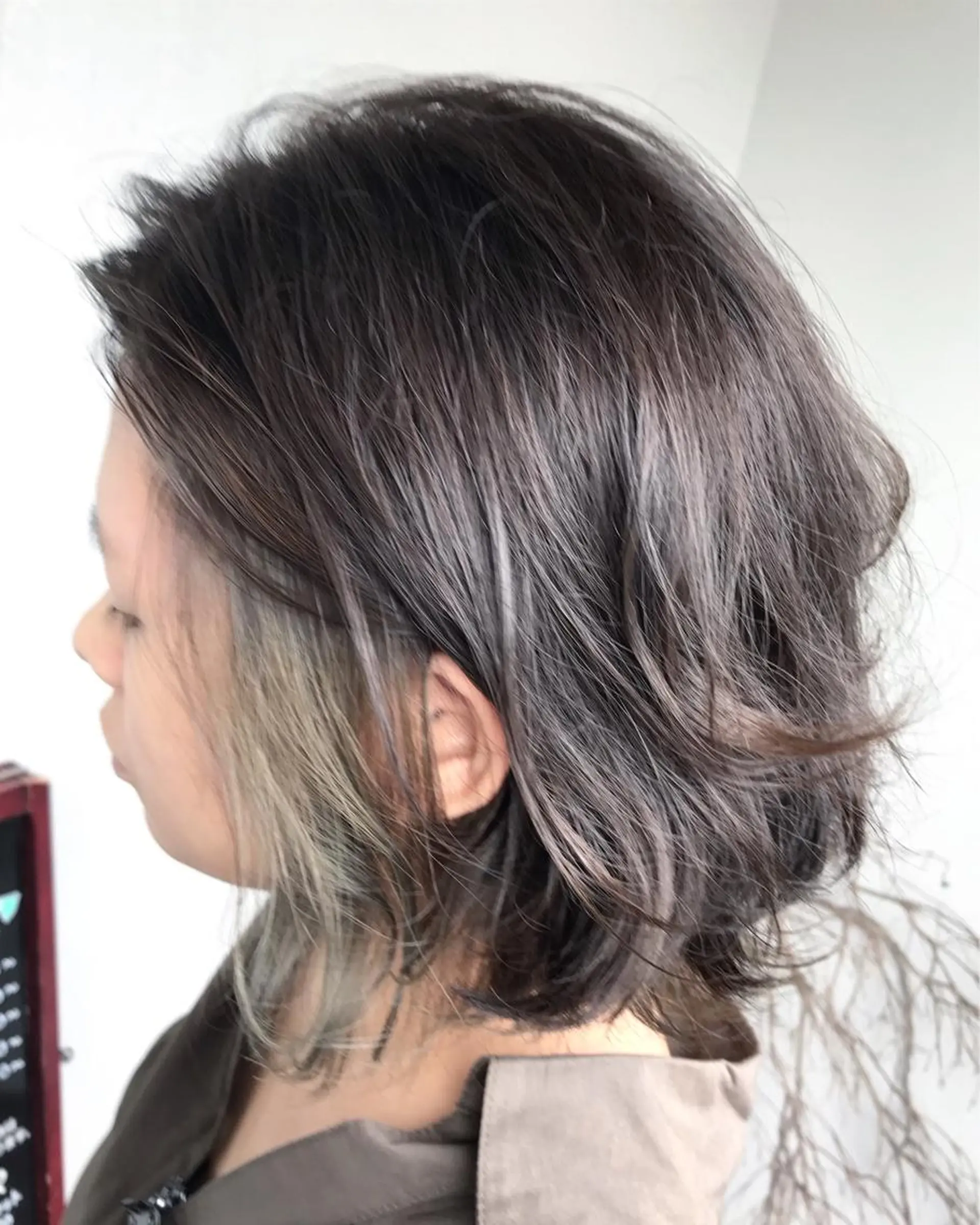 ミディアム カラー 切りっぱなしボブ グレージュ ボブ 大嶋 宏隆のヘアスタイル