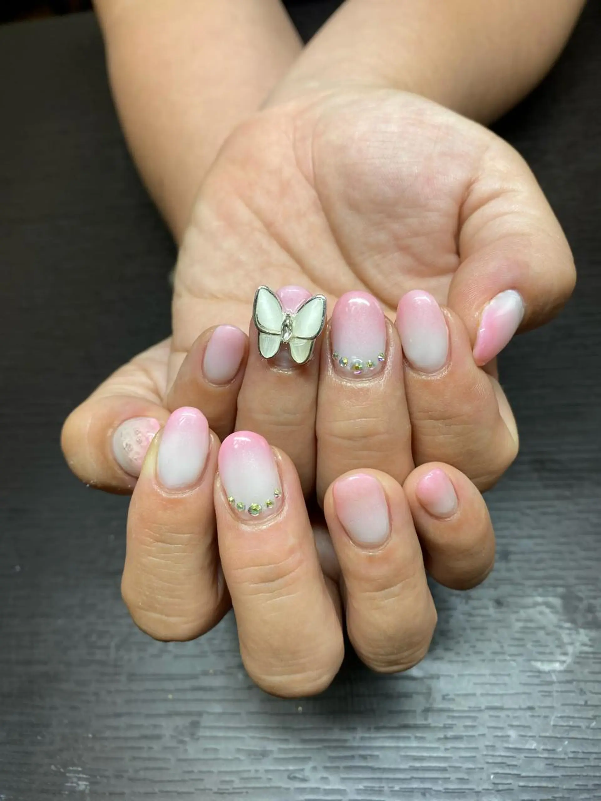 ネイル あきじ NAILのネイルデザイン