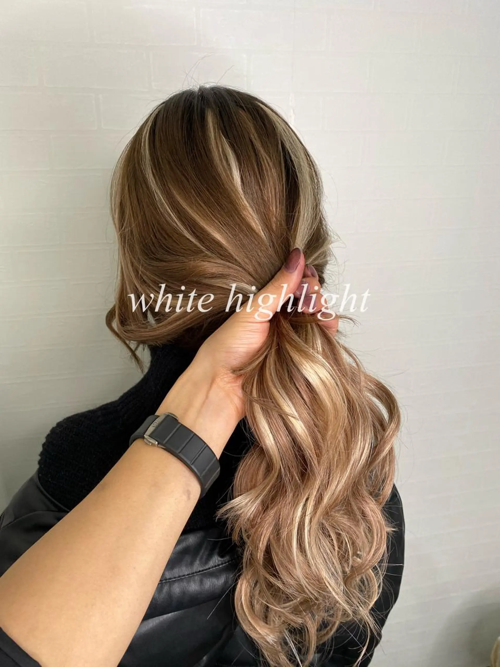 ロング カラー ブリーチカラー特化 U-topia小島のヘアスタイル