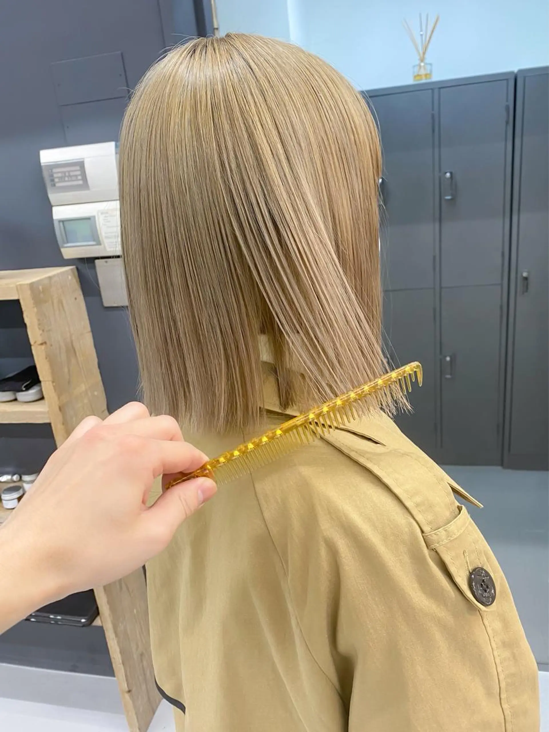 ミディアム カラー ブロンド 栄・伏見 JOULE'Sのヘアスタイル