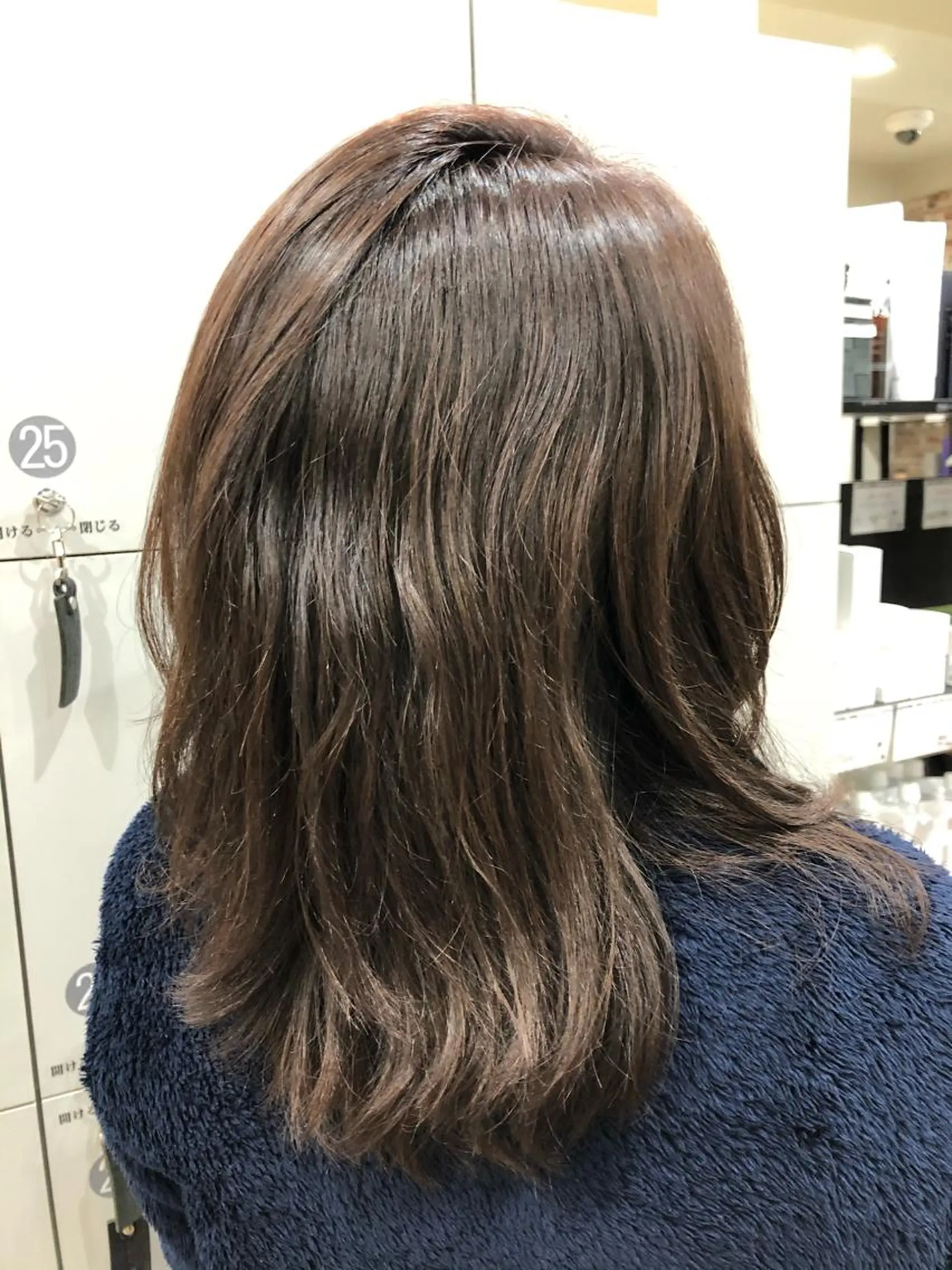 セミロング 小野 遥南のヘアスタイル