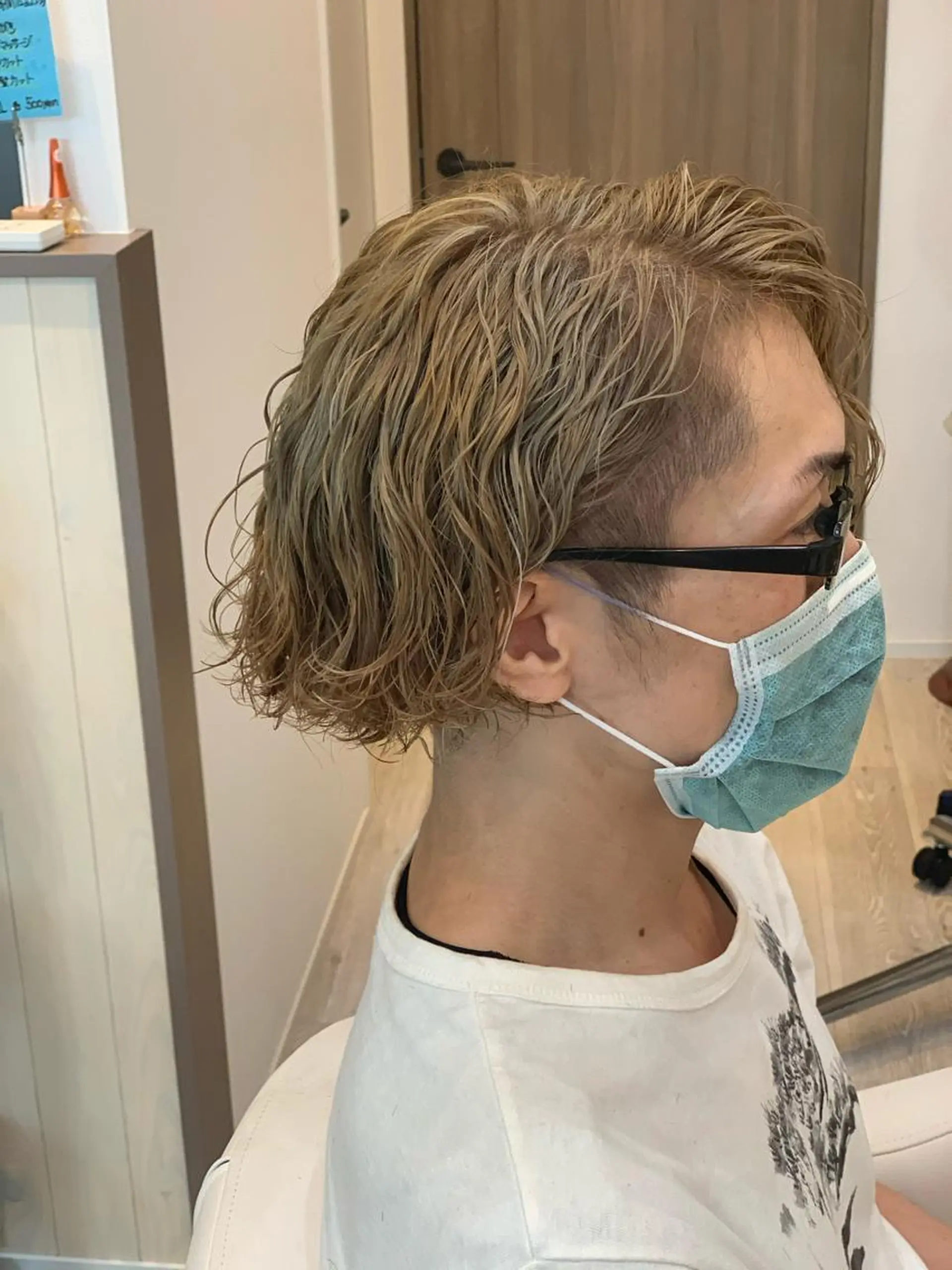 メンズ ALLURE hair&esteの眉毛・アイブロウイメージ