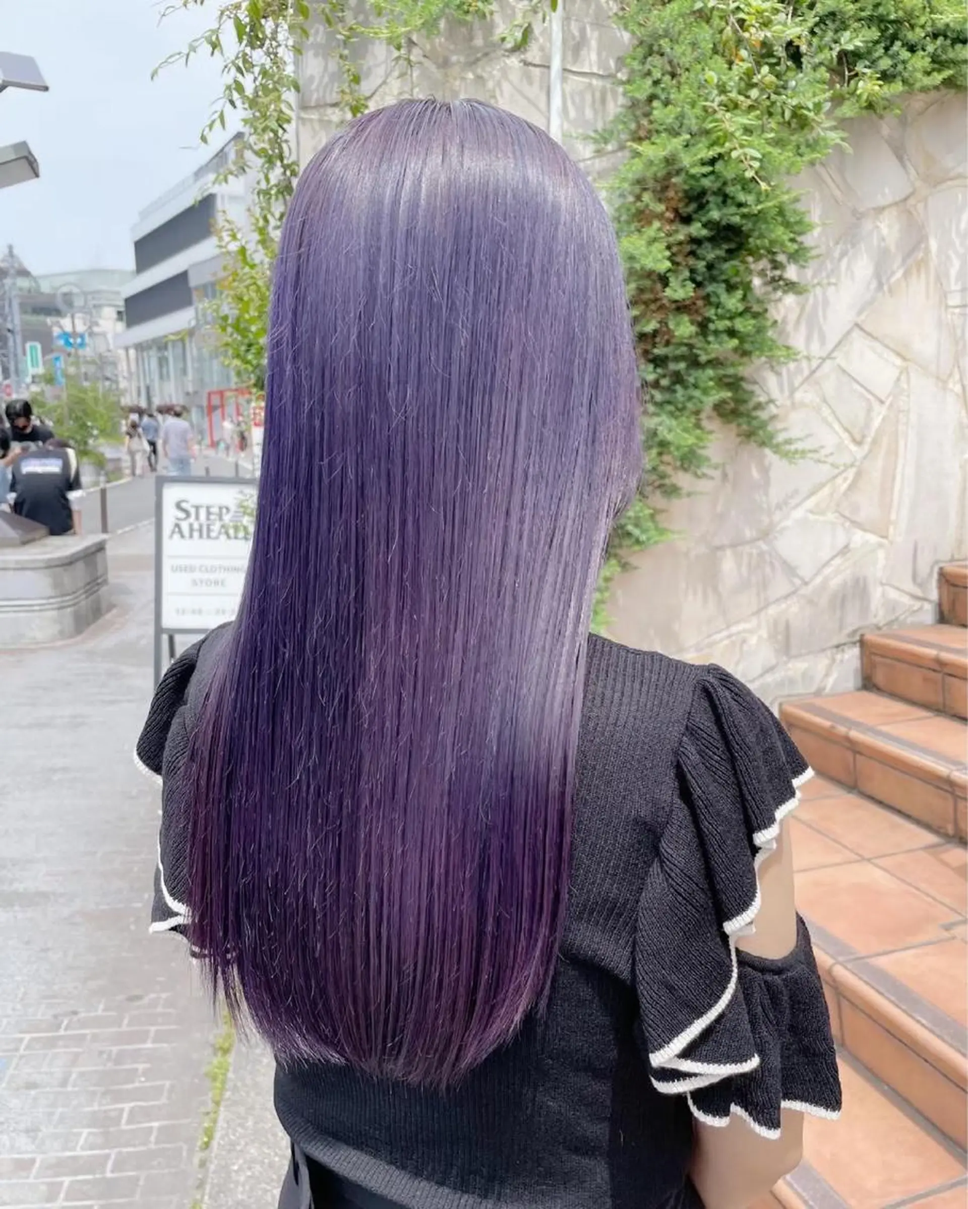 ロング カラー ヘアアレンジ アッシュ アッシュグレー アッシュグレージュ バレイヤージュ ミストバング Bob＆ハイトーン 専門家CHIHIROのヘアスタイル