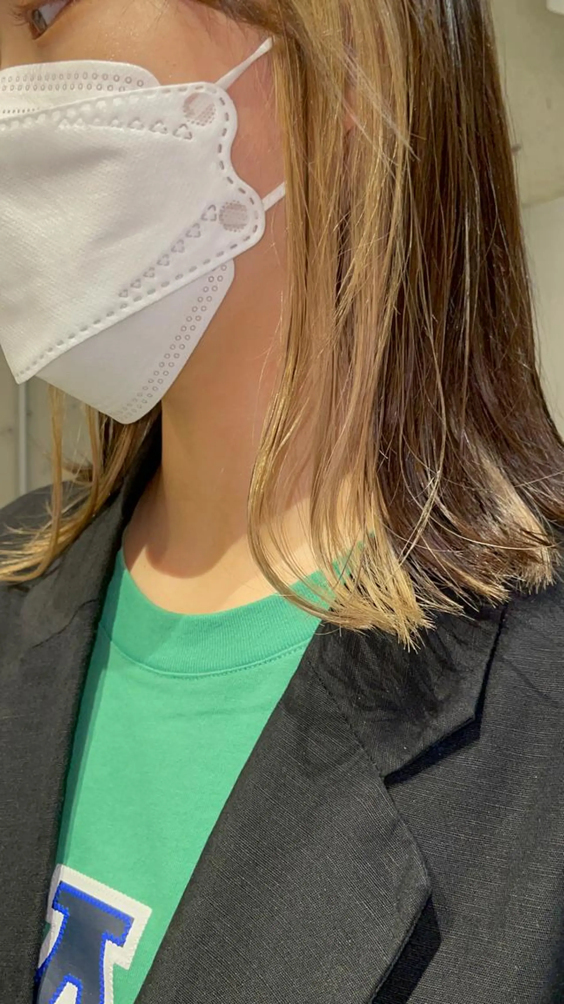 カラー イヤリングカラー ヘアカラー トリートメント ミルクティーベージュ ブリーチ🖤サヤカのヘアスタイル