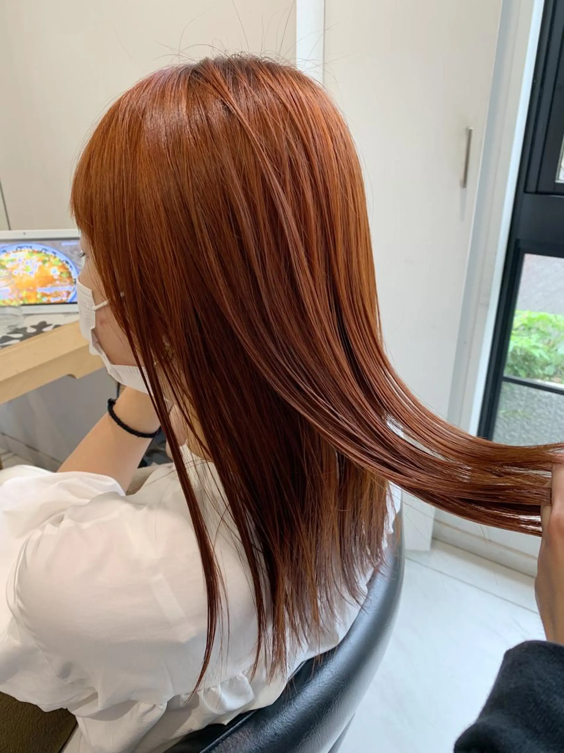 セミロング カラー チバ タクミのヘアスタイル