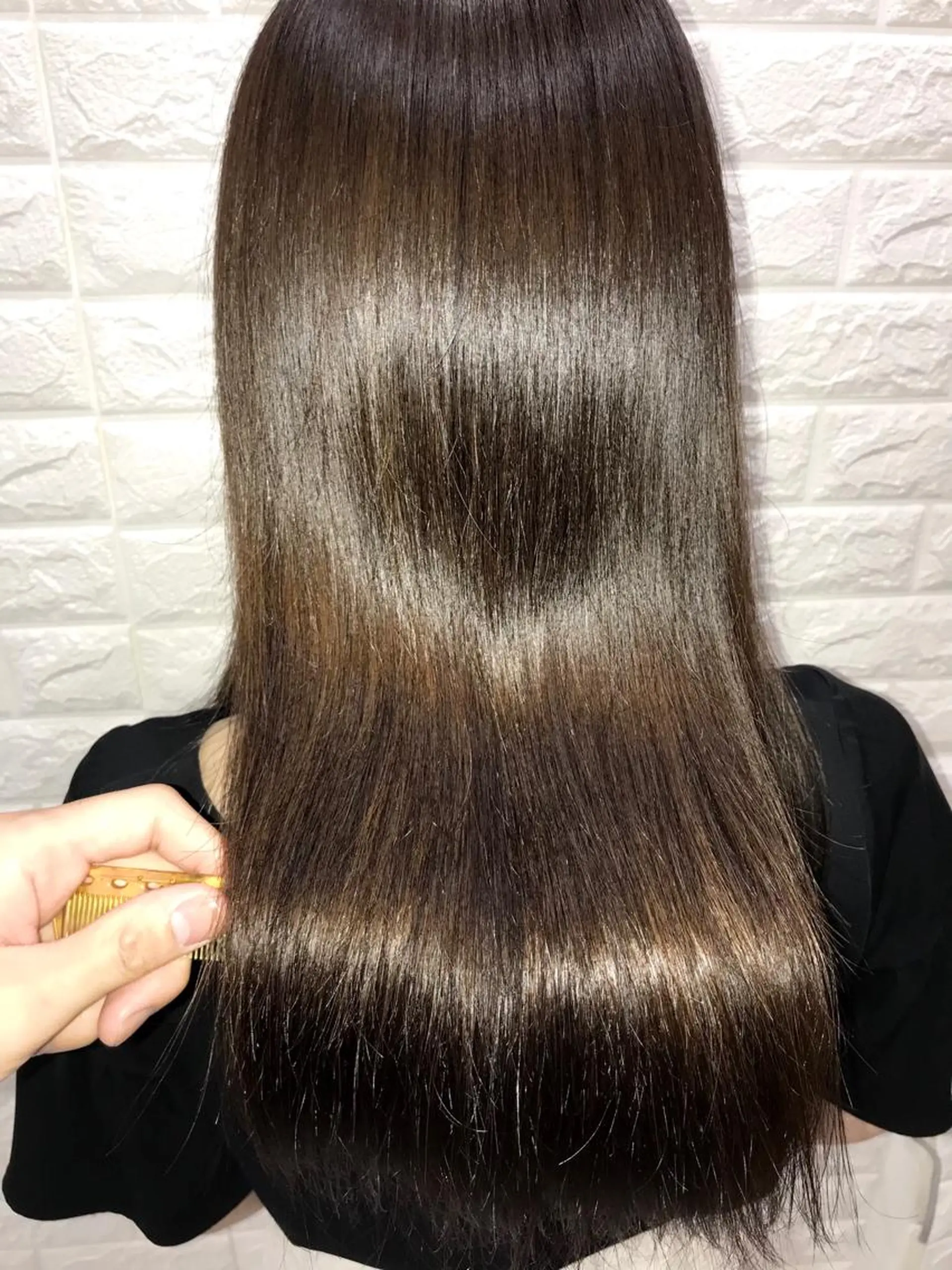 セミロング カット ヘアカラー トリートメント 30代からの上質な ヘアケア  大西のヘアスタイル