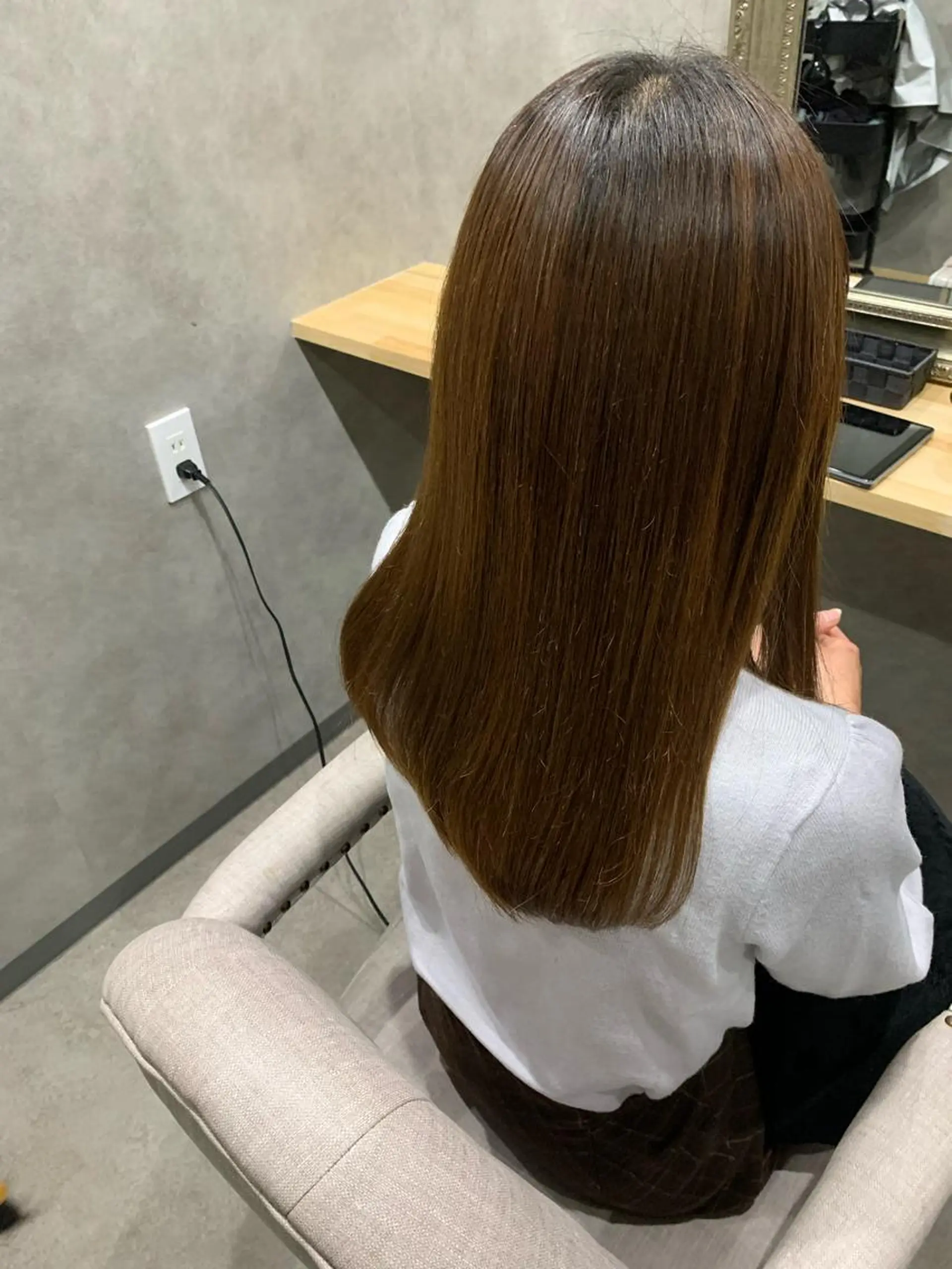 セミロング 縮毛矯正 カット 縮毛矯正 ゆきな 5月から復帰のヘアスタイル