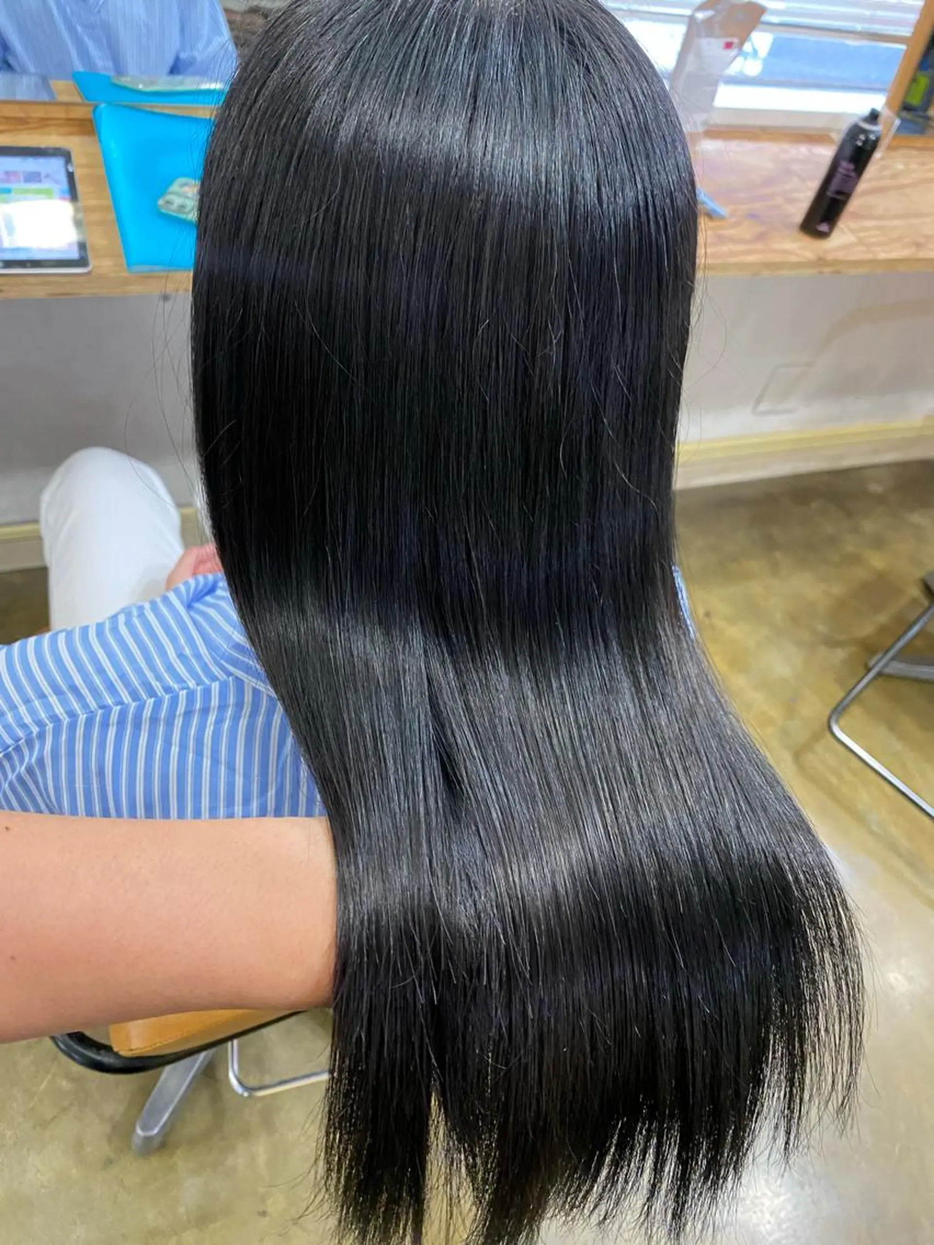 セミロング カラー 和歌山髪質改善 那須優太のヘアスタイル