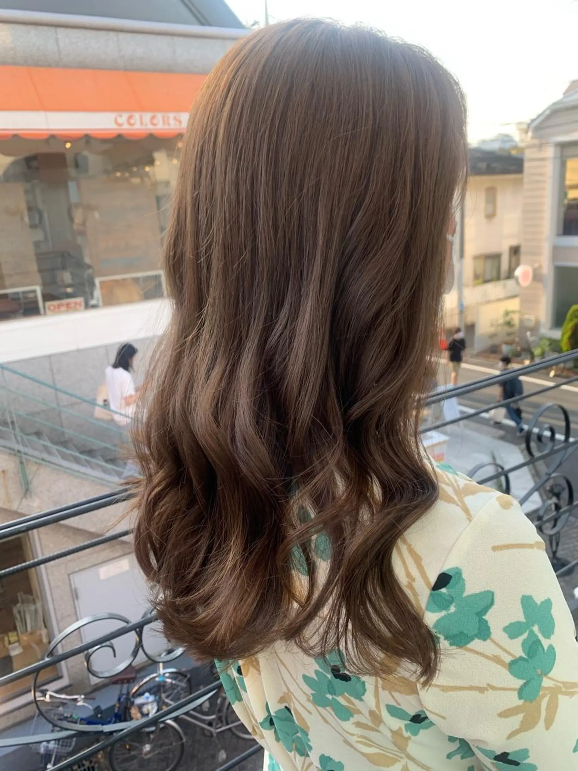 ロング カラー 平 ちひろのヘアスタイル