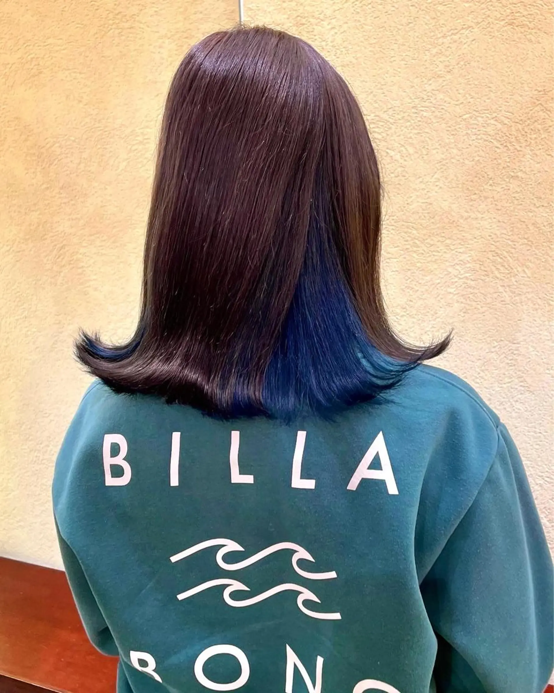 ミディアム カラー 塩谷 雪花のヘアスタイル