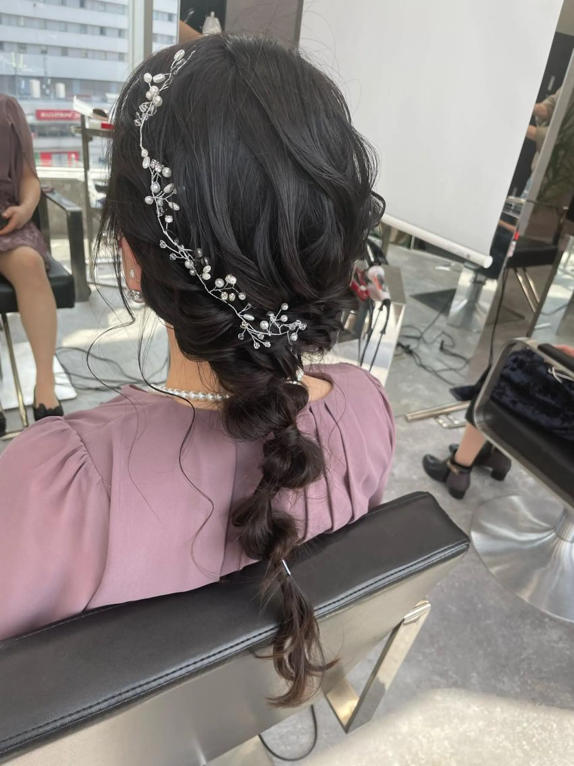 ロング ヘアアレンジ 口コミ高評価✨ 安達ももかのマツエク・マツパデザイン