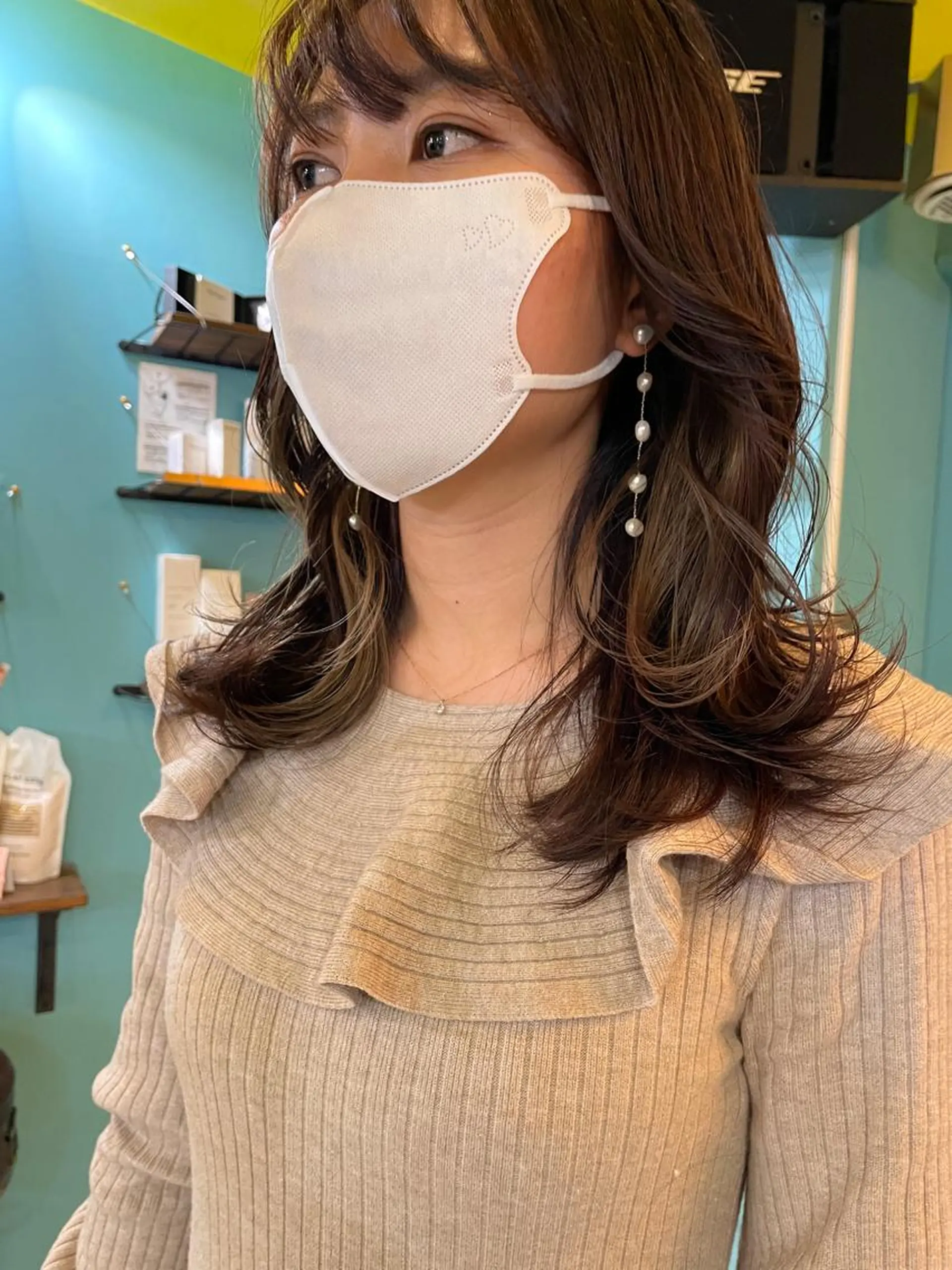 ロング カラー ベージュカラー インナーカラー ホワイトベージュ ヘアカラー 末石 智のヘアスタイル