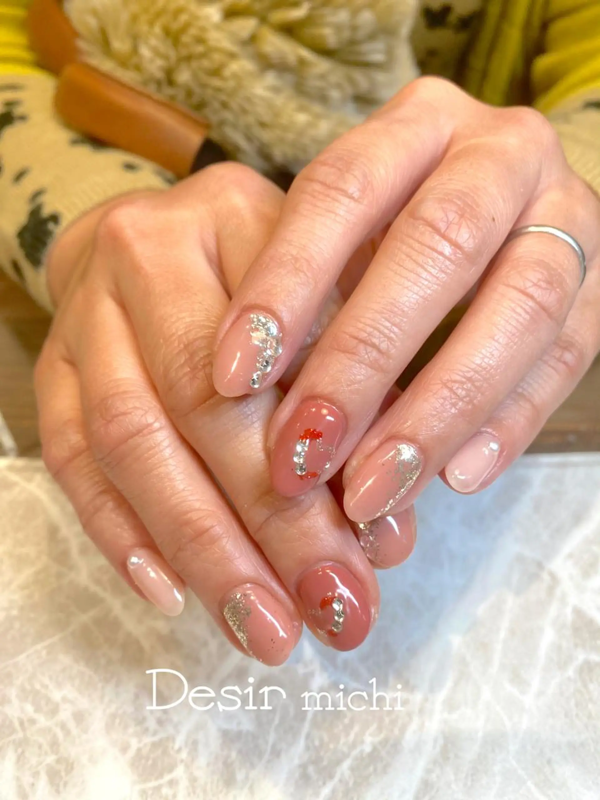 ネイル 伊藤 美智子のネイルデザイン