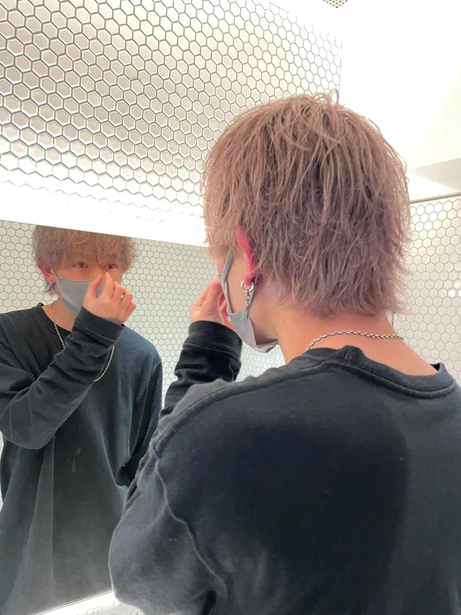 ショート カラー メンズ ベージュカラー ミルクティーベージュ メンズブリーチカラー ❤︎hirokoのヘアスタイル