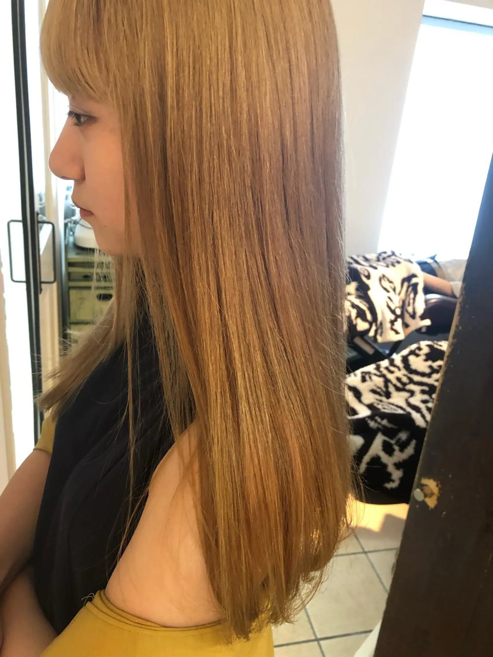 ロング カラー ヘーゼル ロング カット ヘアカラー トリートメント 韓国hair ·͜· watanabeのヘアスタイル