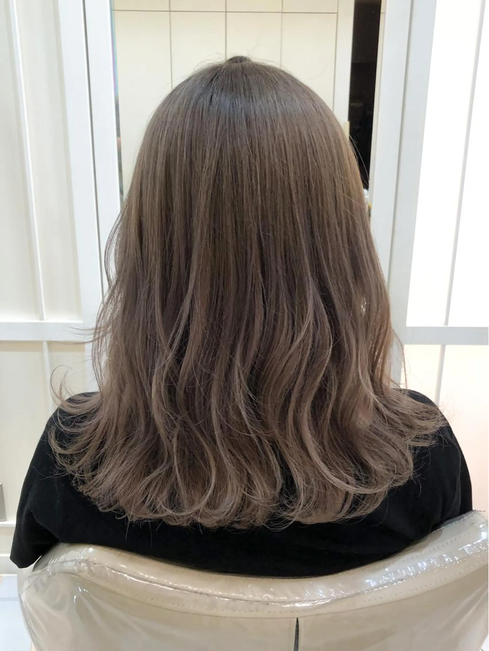 カラー 東梅田エリアカラー ヘアセットNo. 1のヘアスタイル