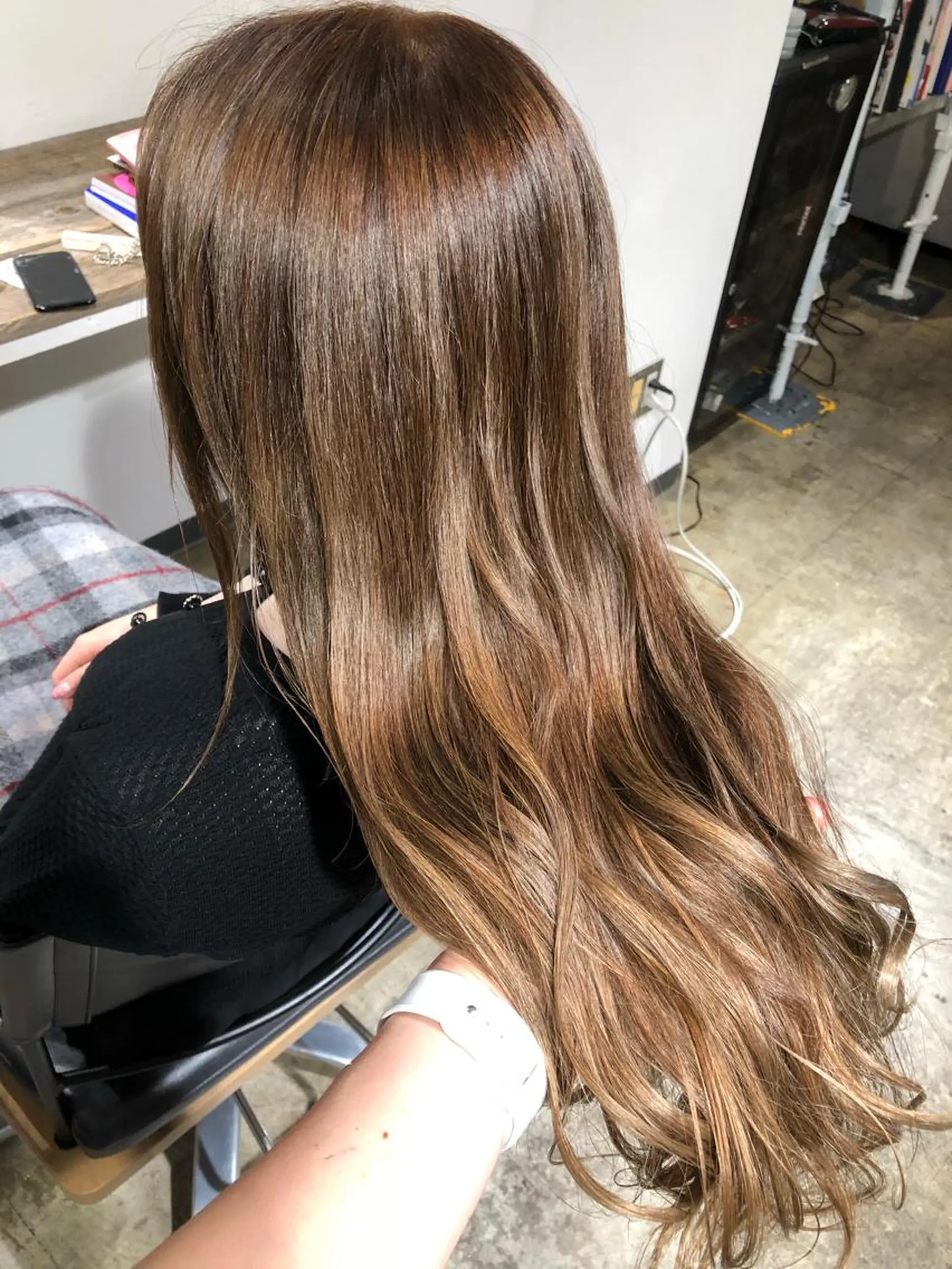 ロング カラー ヘアカラー トリートメント ハイトーン/レイヤー /ケアブリーチ石川治のヘアスタイル