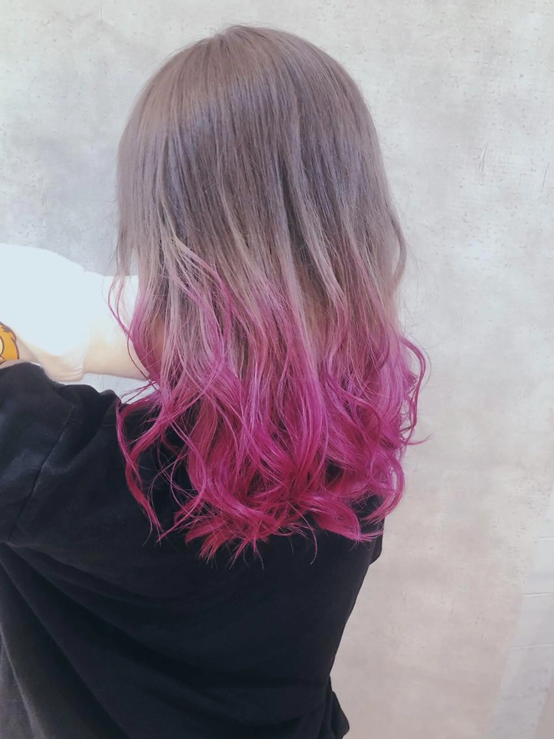 セミロング カラー MOU namba ムウナンバのヘアスタイル