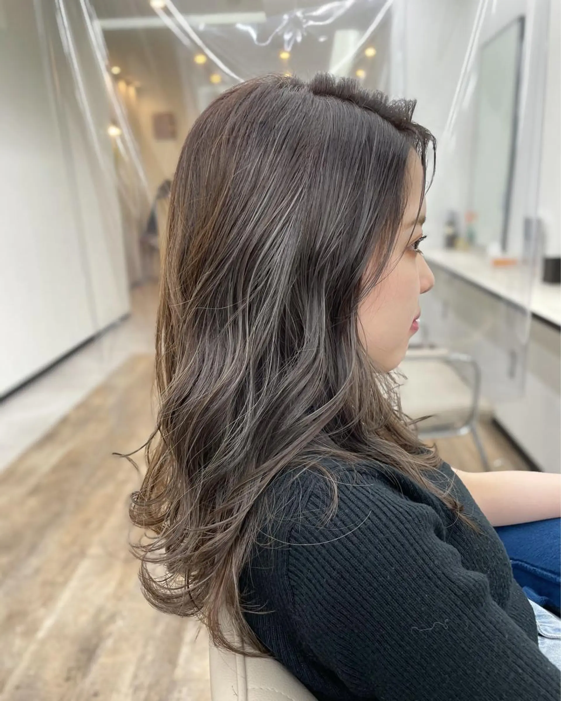 セミロング カラー ハイライトカラー ハイライト カット ヘアカラー トリートメント ヘアセット 栄/久屋大通り/韓国 /透明感/横山🩵のヘアスタイル