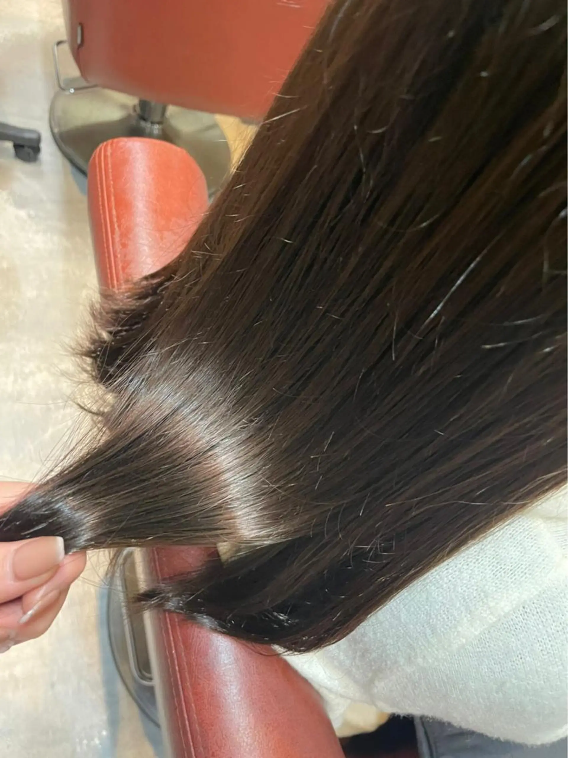 セミロング 水谷 菜央のヘアスタイル