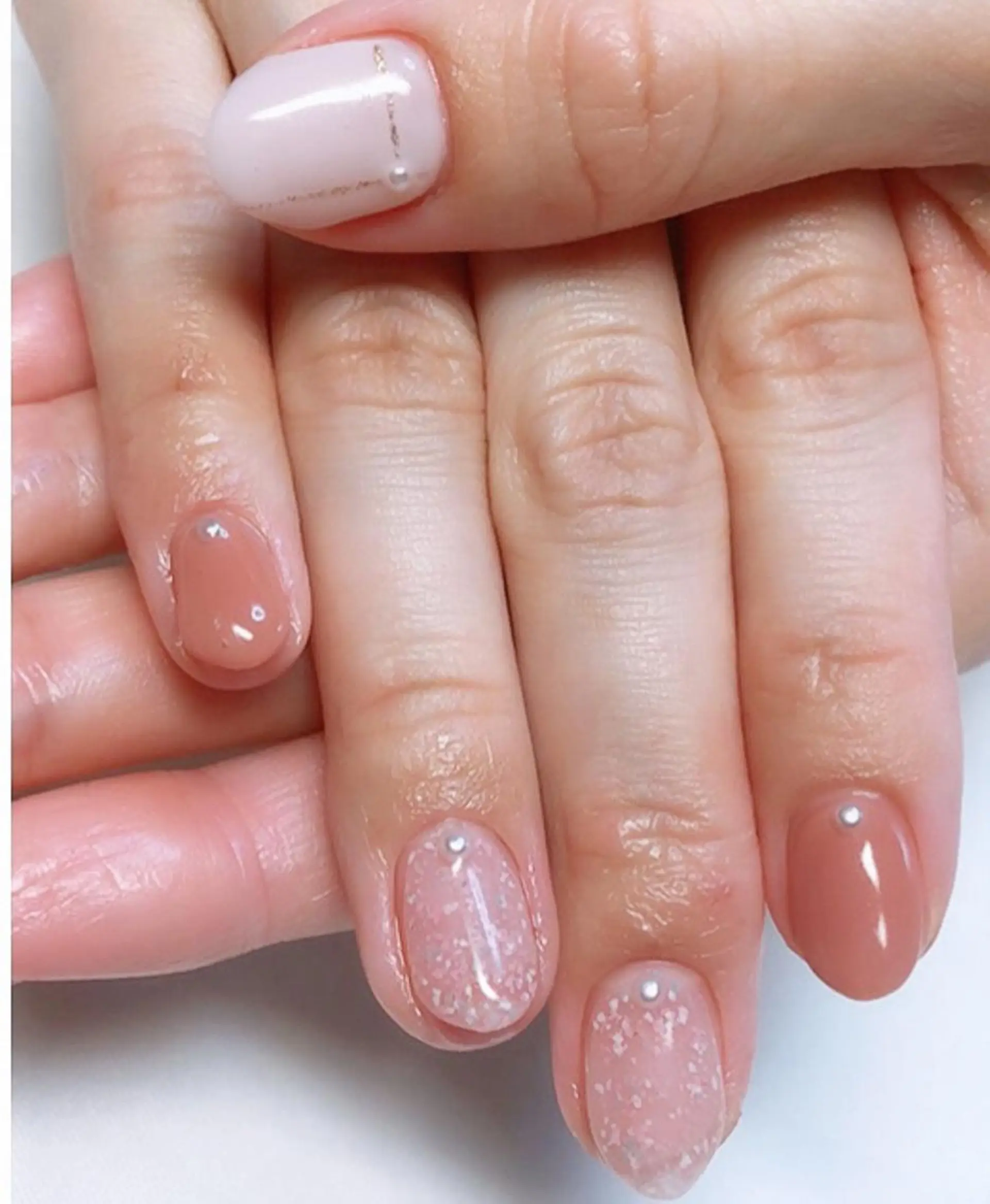 ネイル ハンドネイル ネイルサロンエクラ 🫧Shizukaのネイルデザイン