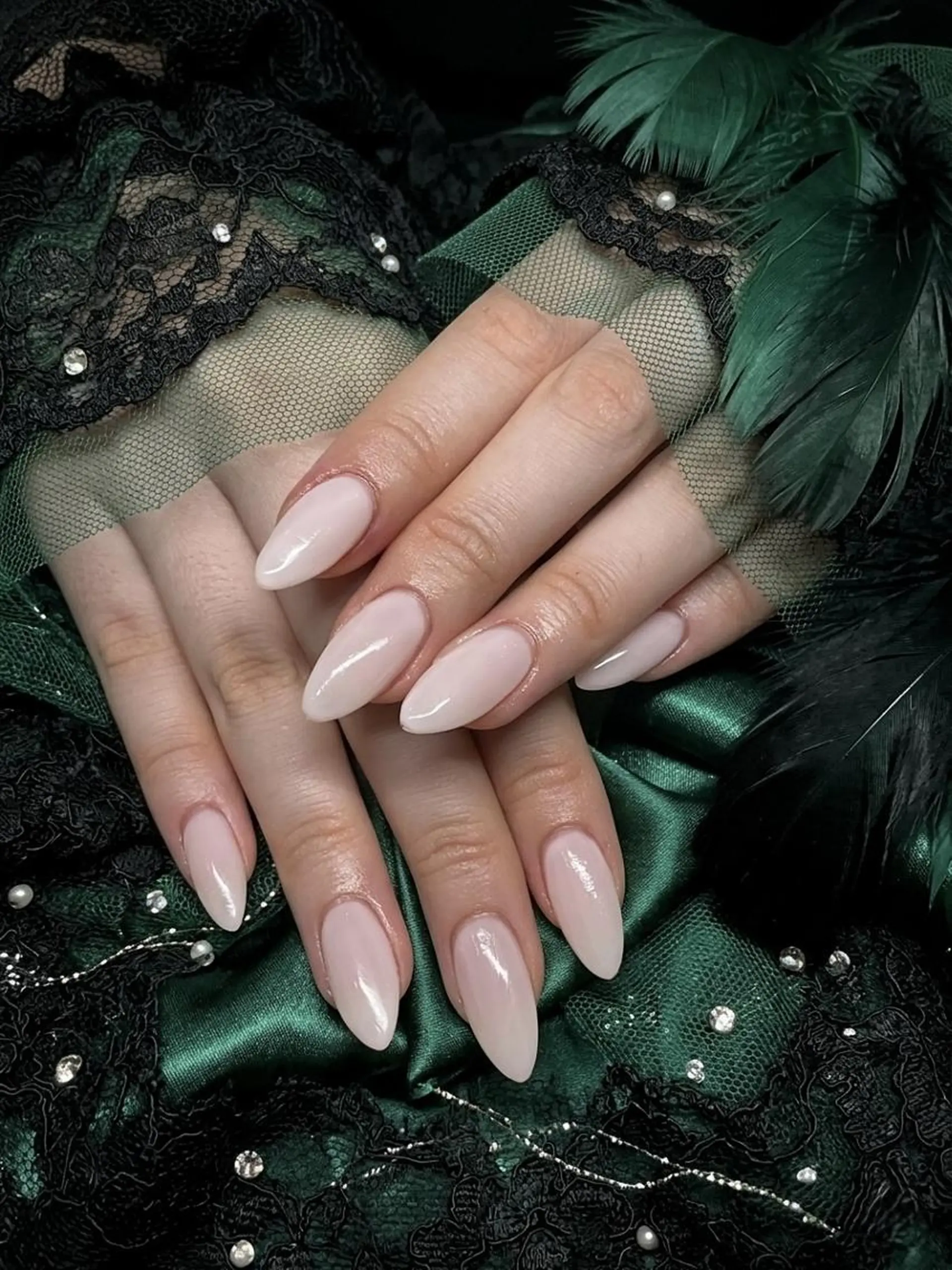 ネイル ピンク 春ネイル ホワイト ハンドネイル UNABOMBA (24時間営業)のネイルデザイン