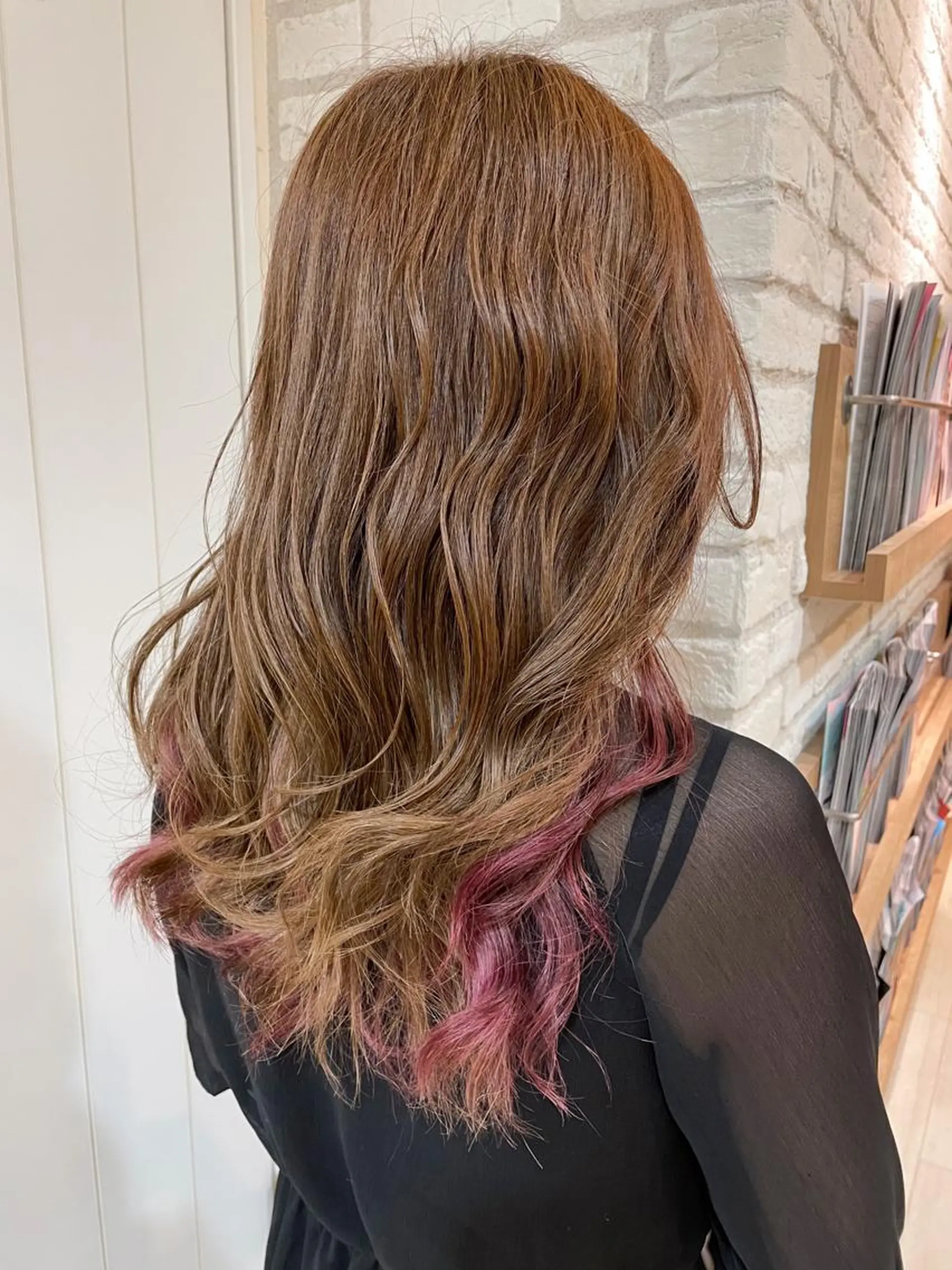 ロング カラー ピンクカラー 清水 有実子のヘアスタイル