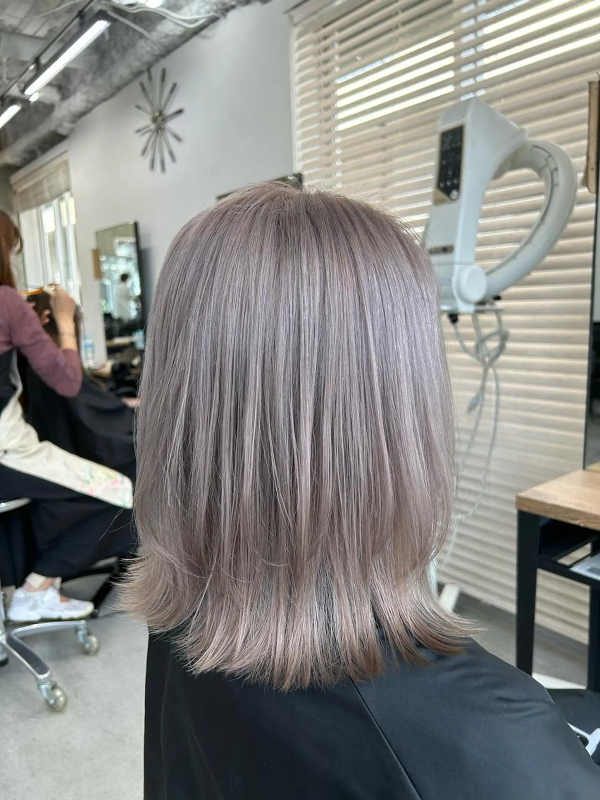 ミディアム カラー ヘアアレンジ ラベンダーカラー ヘアカラー トリートメント 韓国/ハイトーン/ ボブ🎀MIKU🎀のヘアスタイル