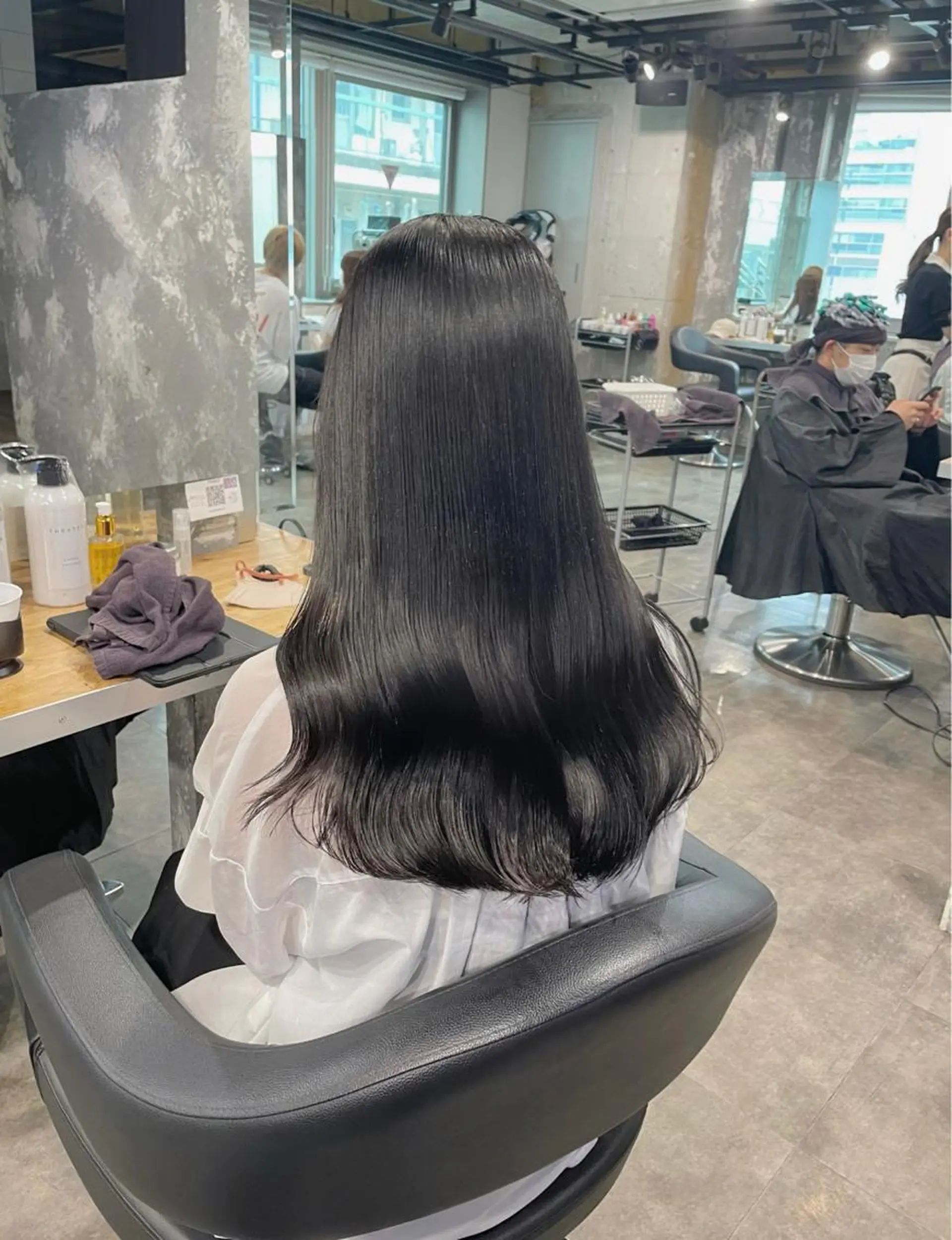 ロング カラー カット ヘアカラー トリートメント ヘッドスパ ヘアセット ベージュカラー💖 やすひろのヘアスタイル