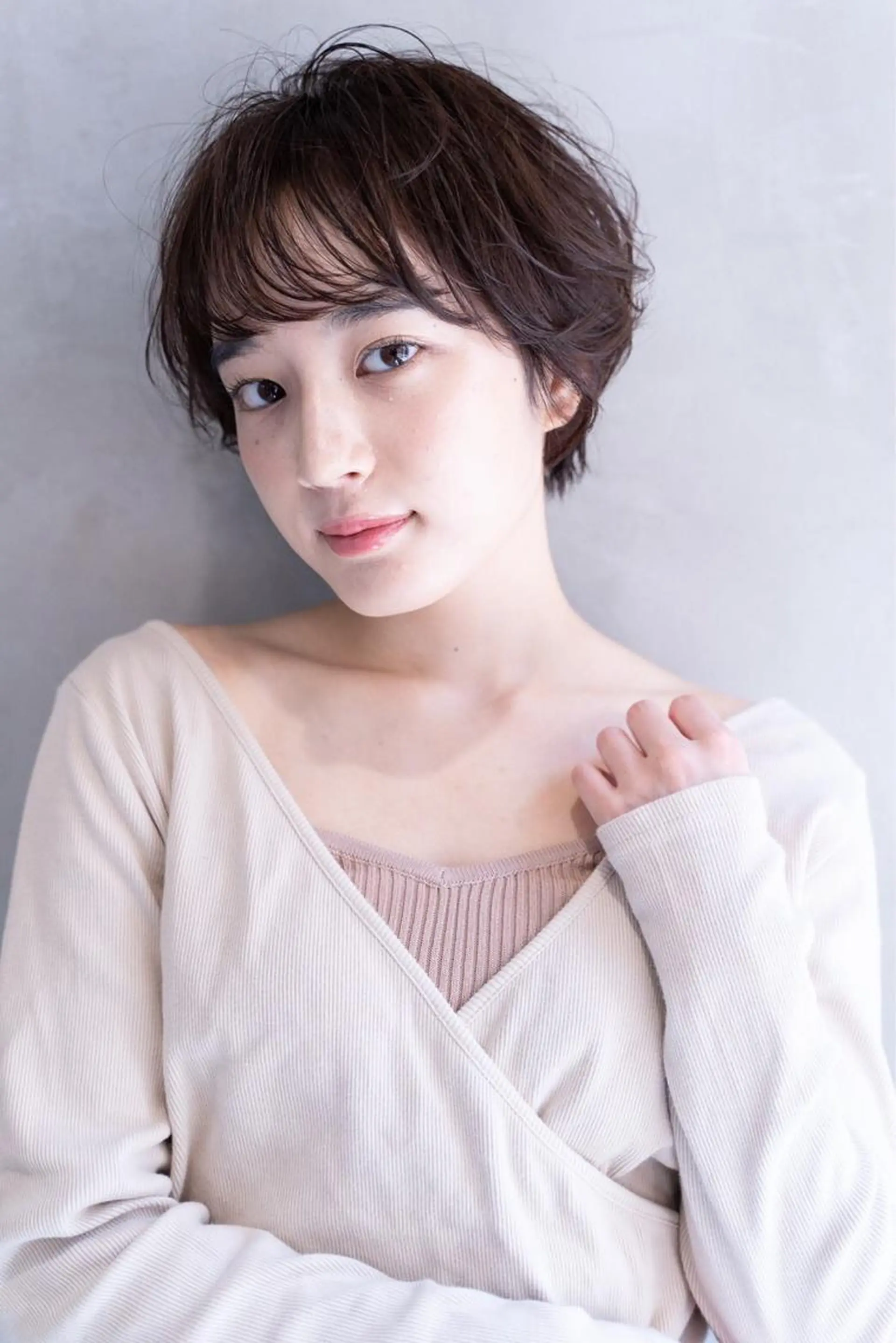 ショート カラー 艶髪/レイヤーカット /髪質改善/清水のヘアスタイル