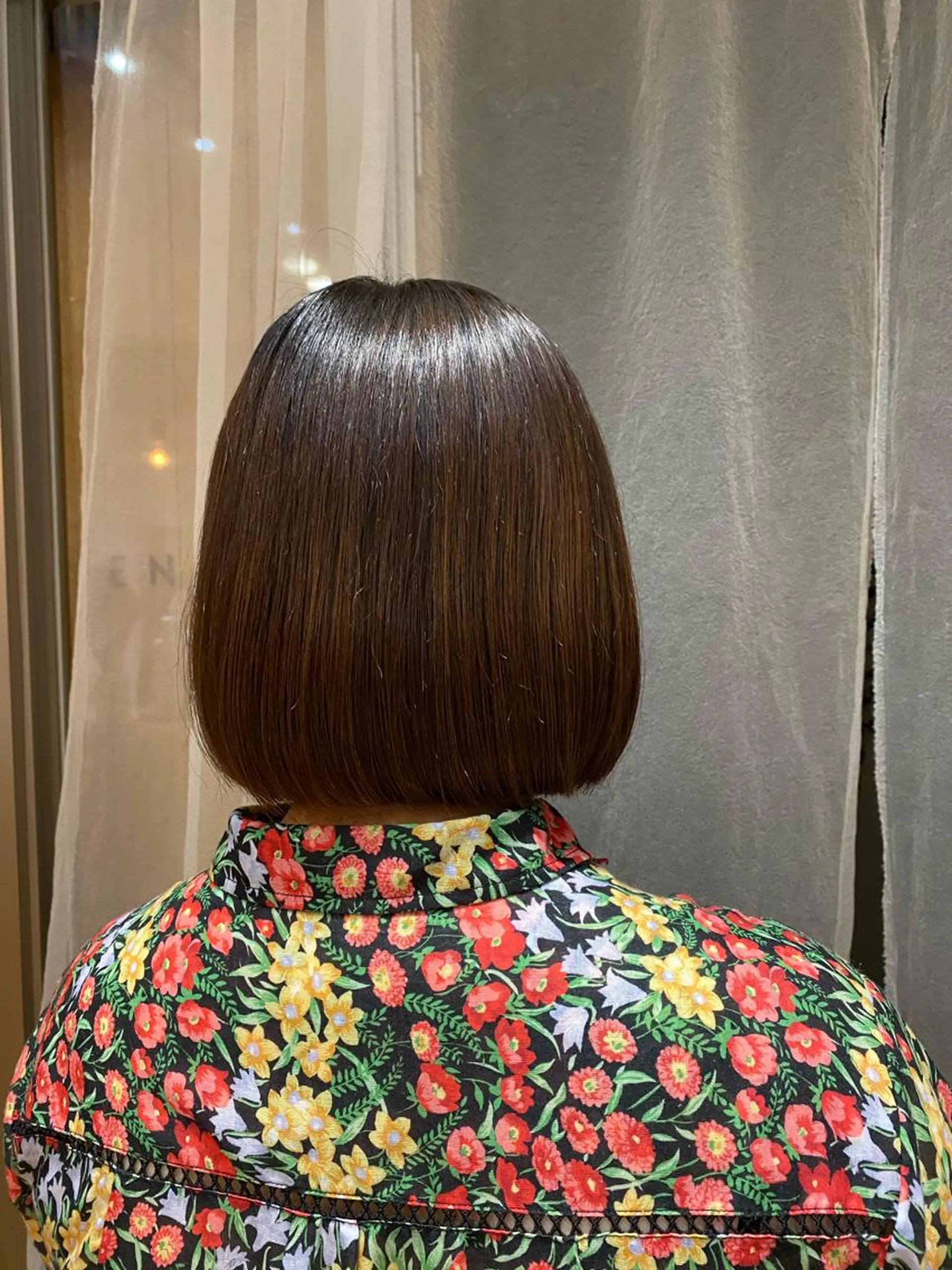 ショート ボブ カット トリートメント 大人可愛い♡コテ巻き パーマ🌼杉田 萌恵のヘアスタイル