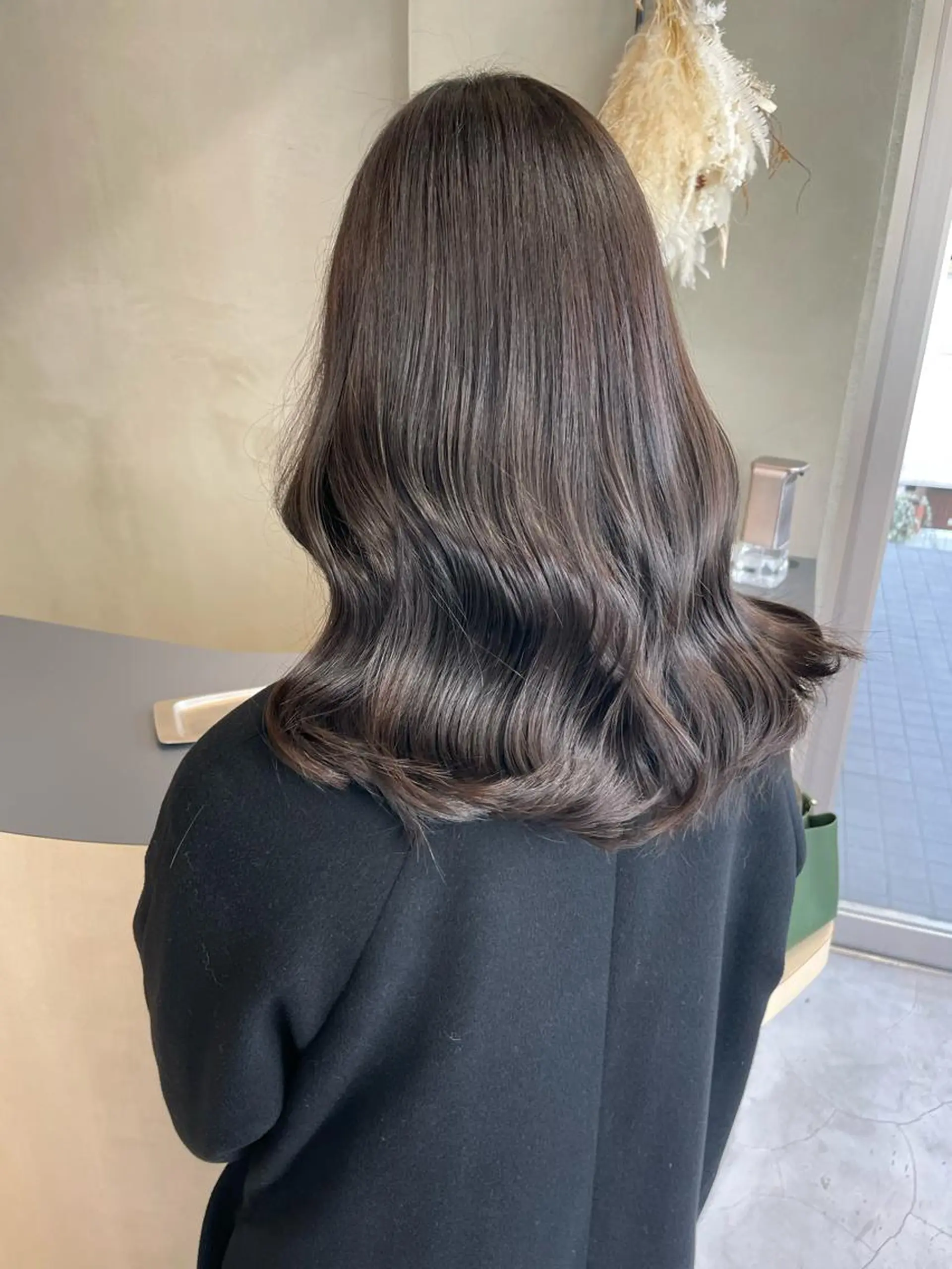 セミロング カラー 🦋うる艶透明感ヘア 今井達也のヘアスタイル