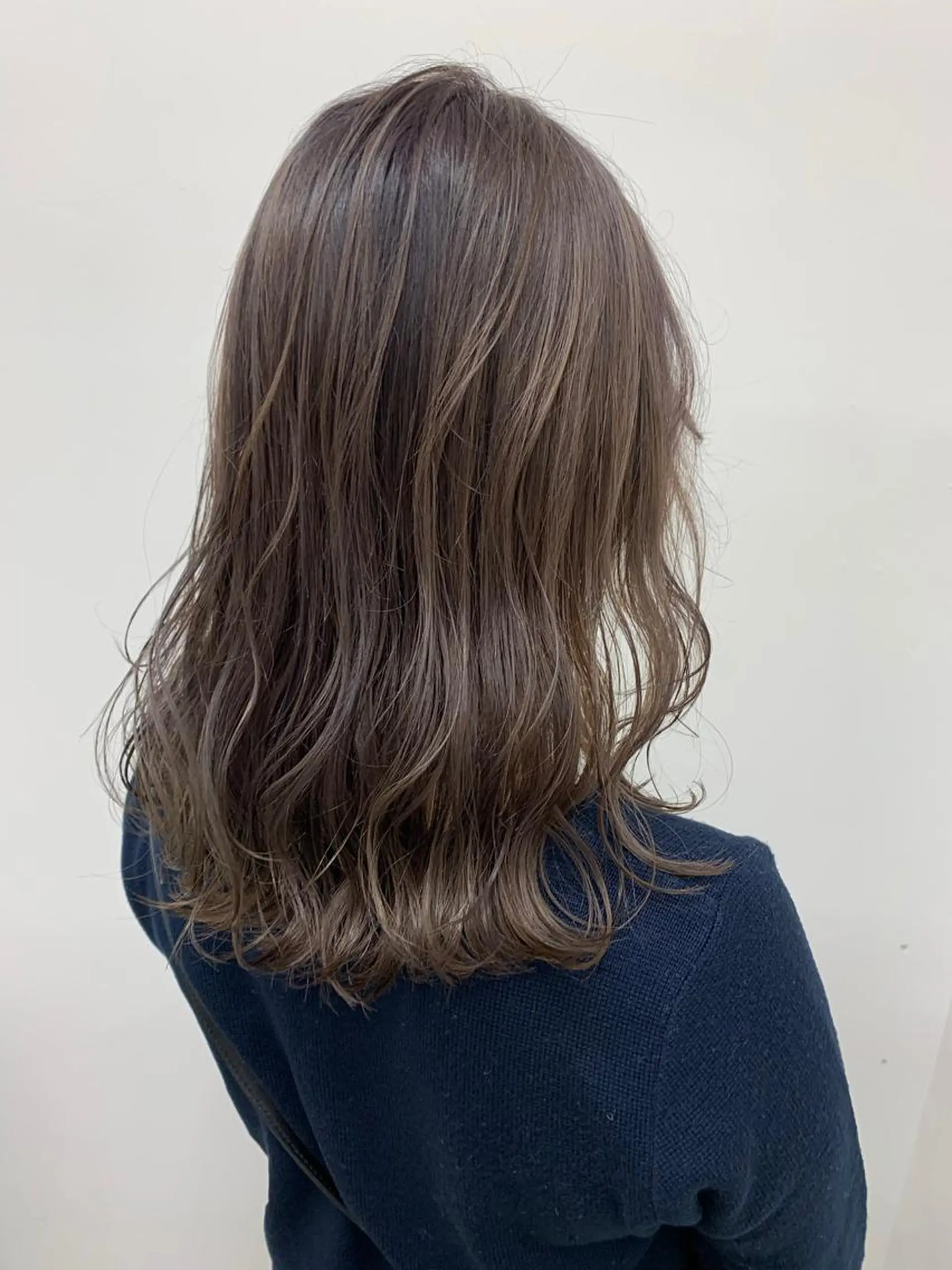 セミロング 髪質改善×縮毛矯正 ×艶カラーNAOのヘアスタイル