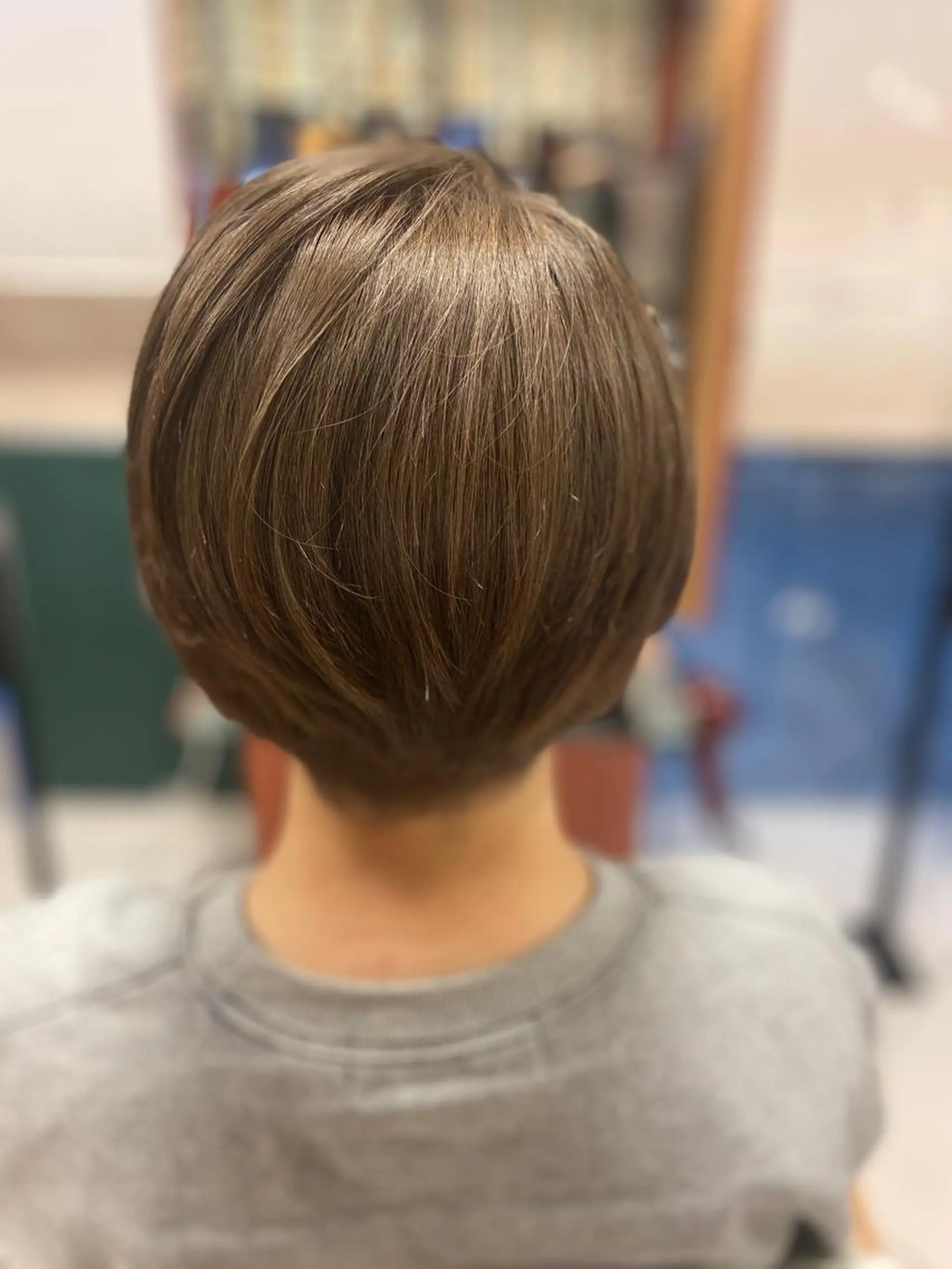 ショート へんみ みかのヘアスタイル