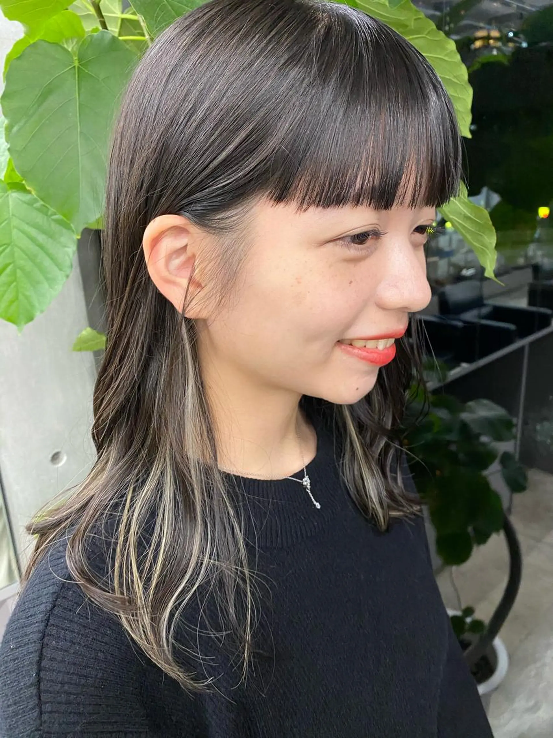 セミロング カラー ハイライトカラー ハイライト 似合わせカット レイヤー/ボブのヘアスタイル