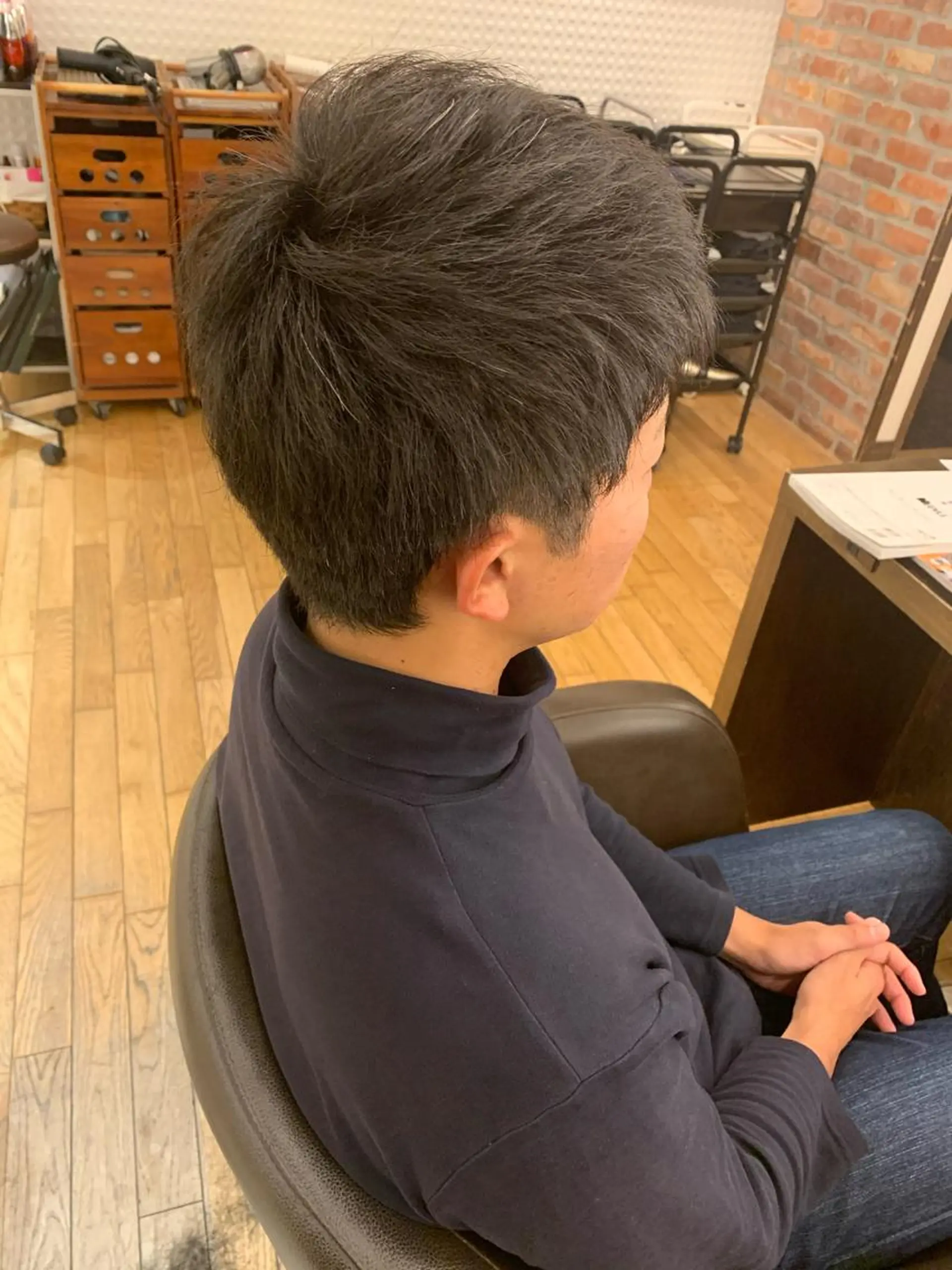 ショート パーマ 齊藤 衣梨佳のヘアスタイル