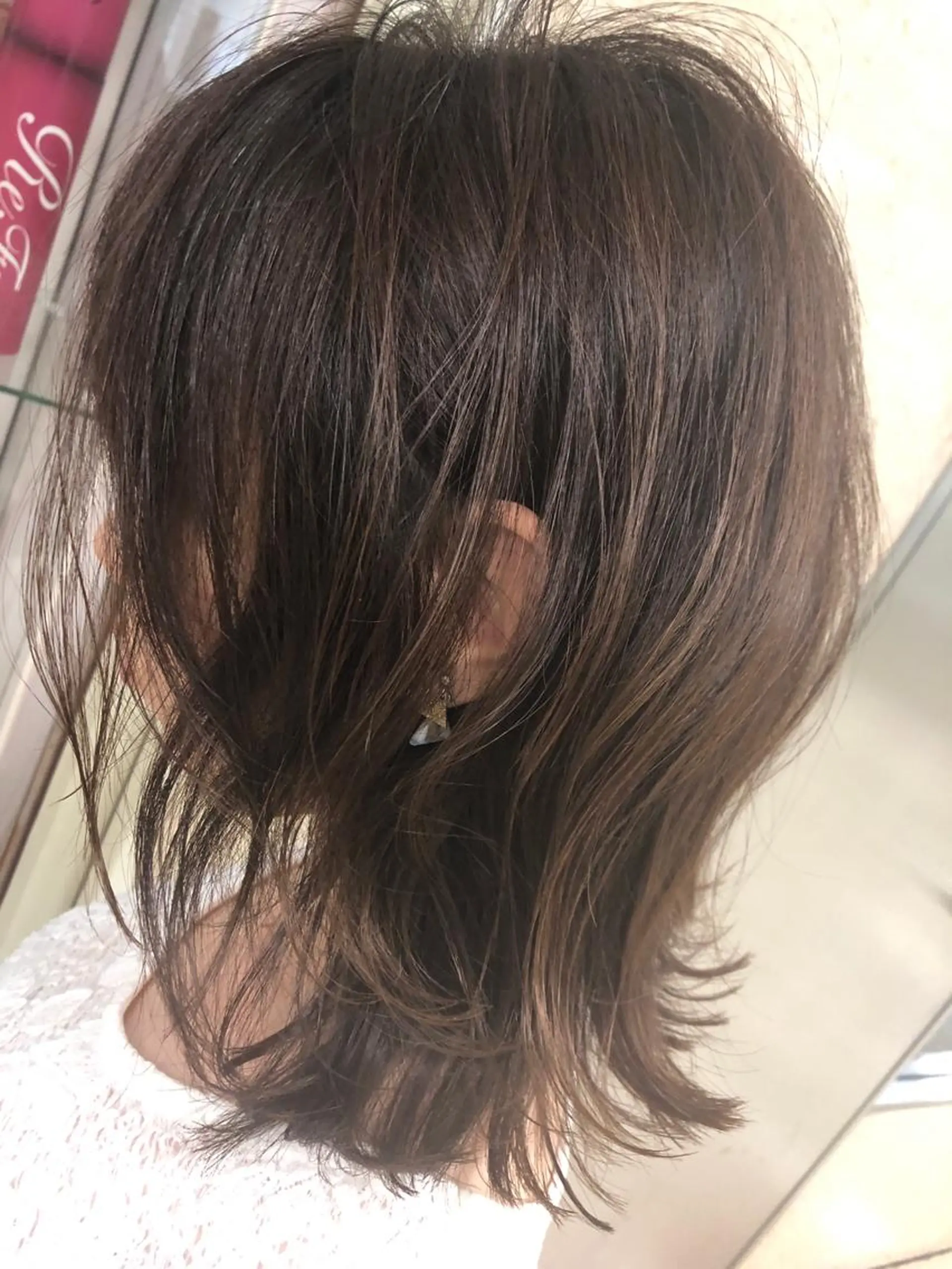 ミディアム カラー ベージュカラー フォギーベージュ カット ヘアカラー トリートメント 菅村 勇亮のヘアスタイル